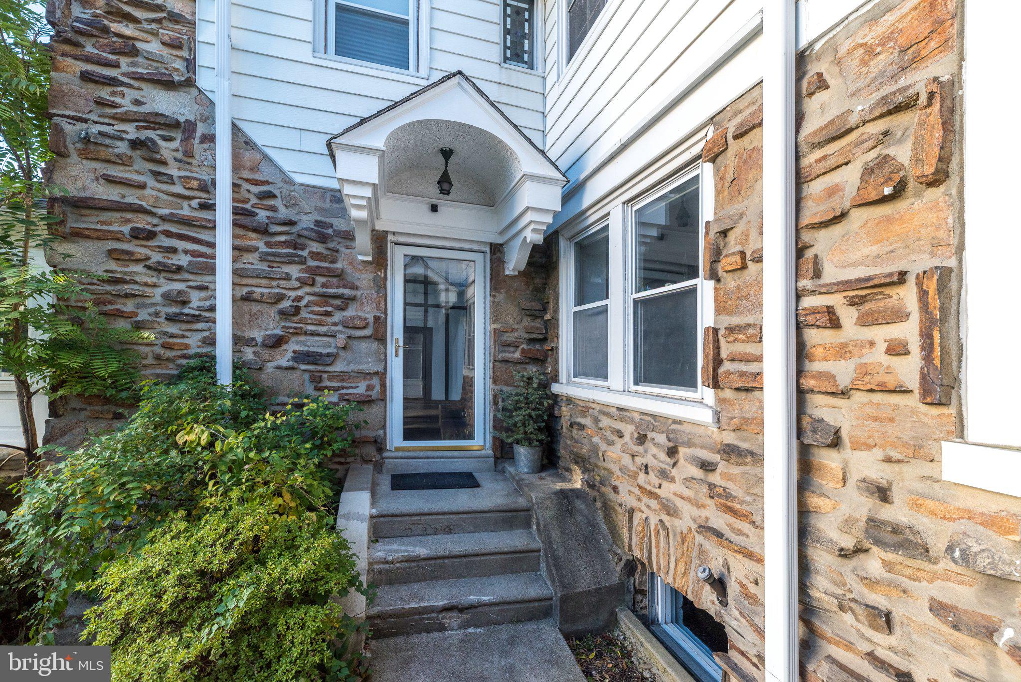 24 Rock Hill Rd, Bala Cynwyd, PA 19004 photo