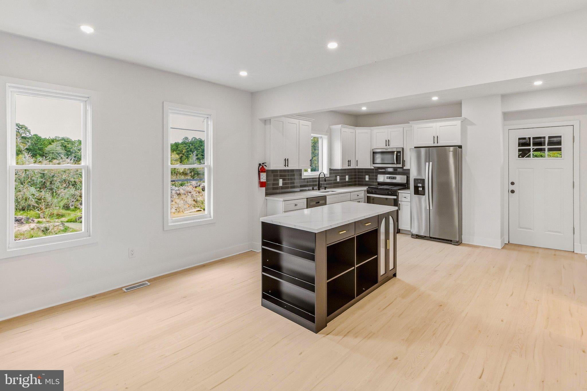 2 S Schooner Landing Rd, Millville, NJ 08332 photo