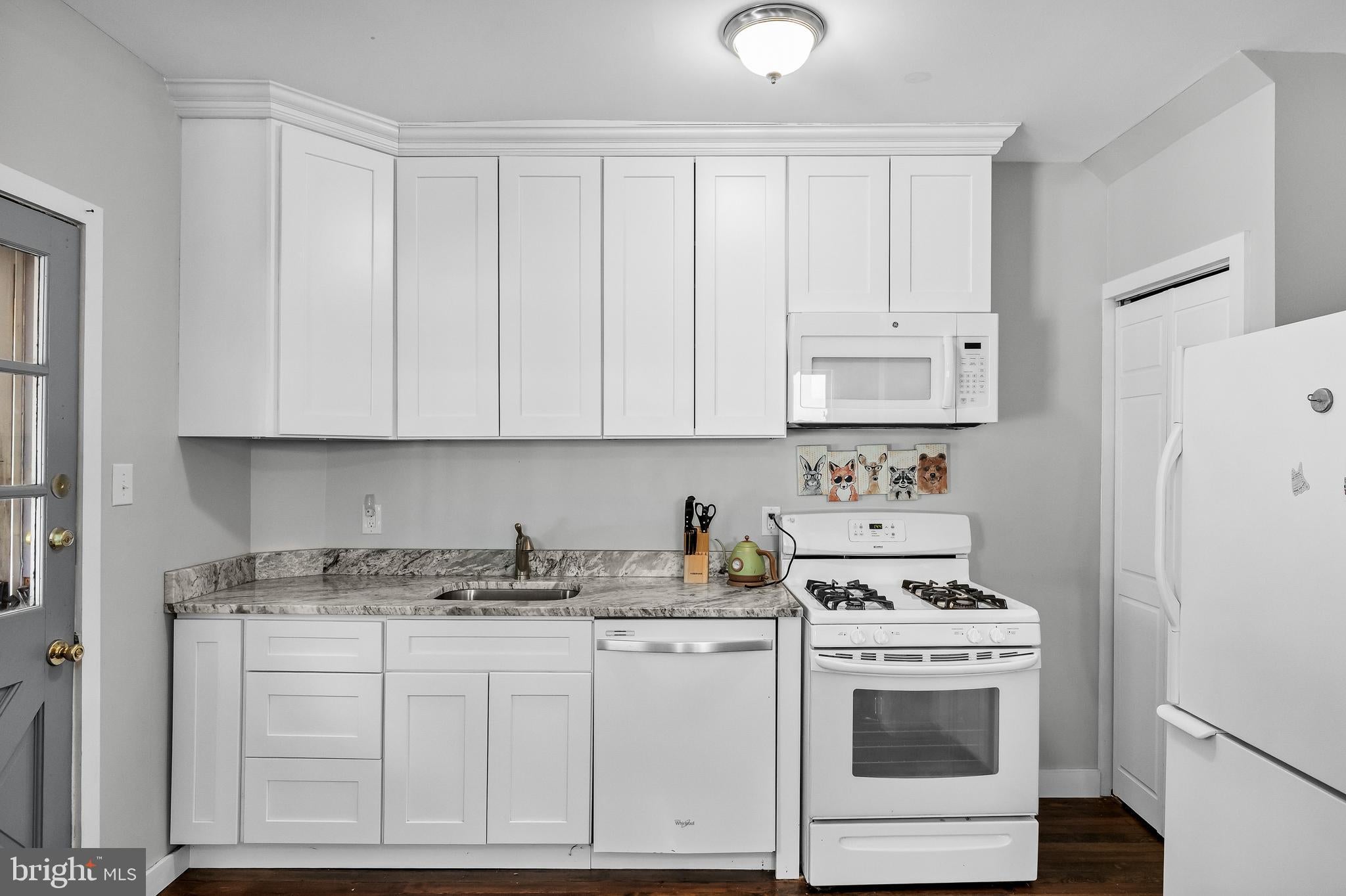 25 E Clinton Ave, Oaklyn, NJ 08107 photo