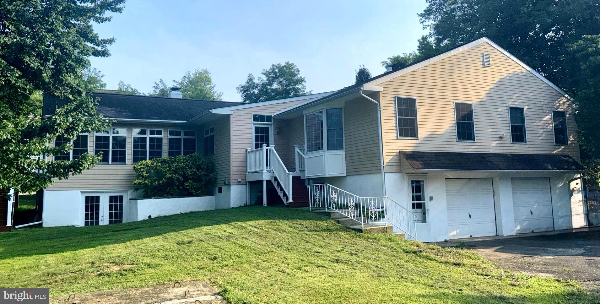 1339 Hill St, Langhorne, PA 19047 photo