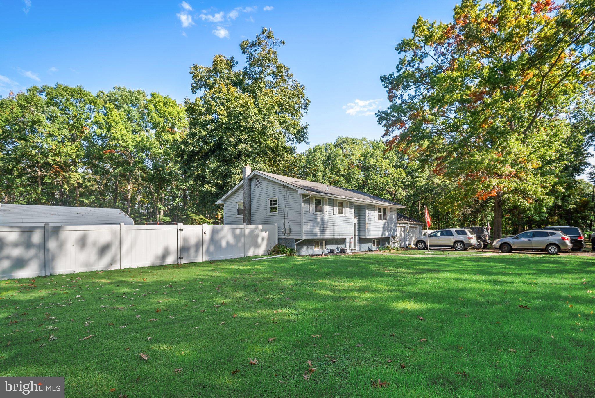 1034 Sykes Ln, Williamstown, NJ 08094 photo