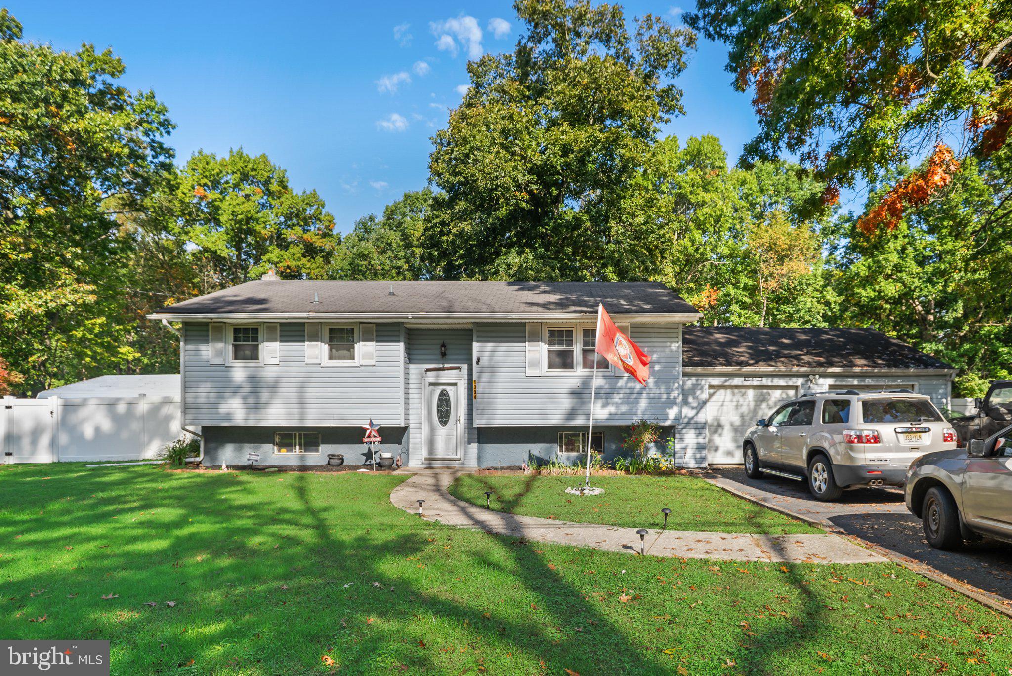 1034 Sykes Ln, Williamstown, NJ 08094 photo