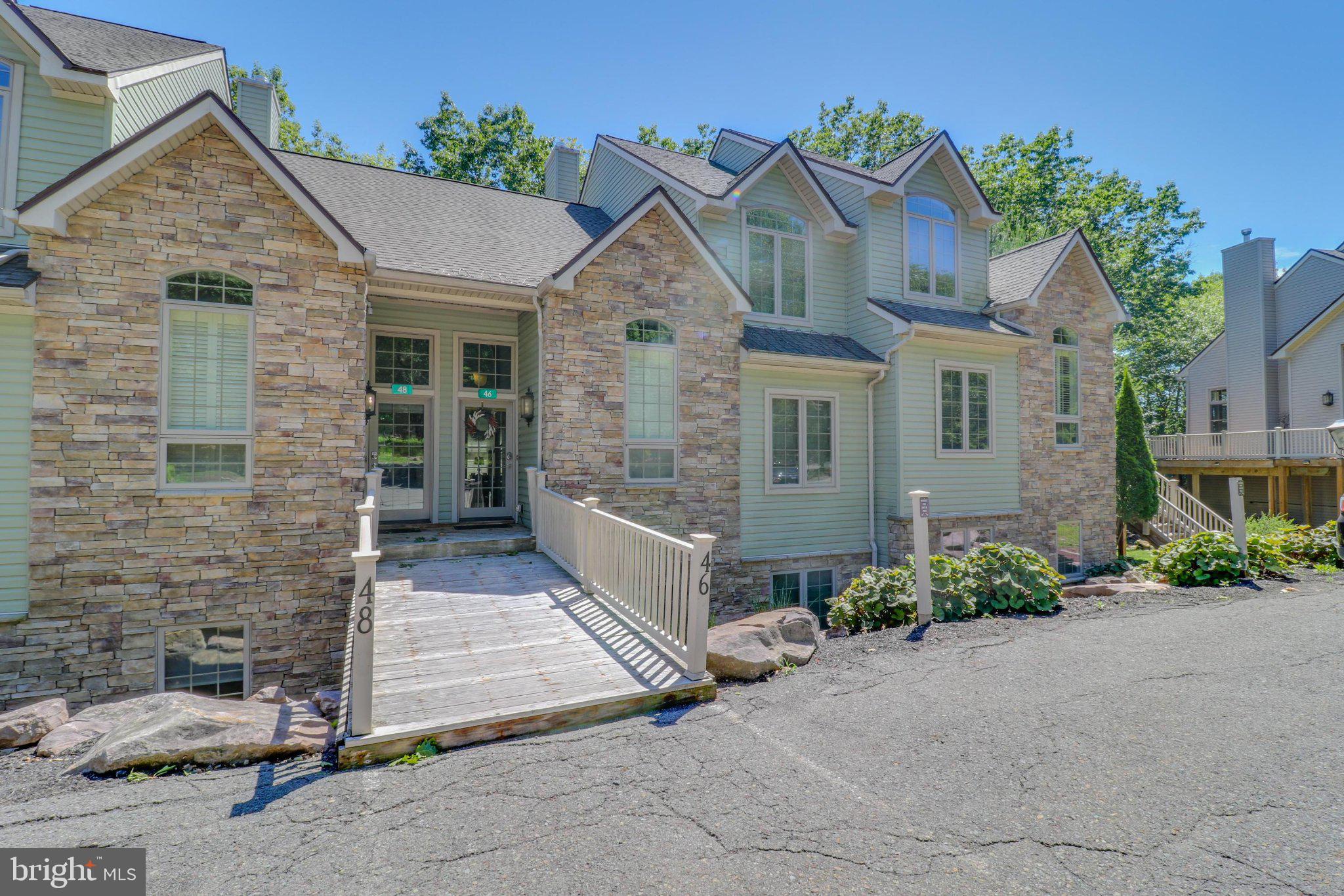 46 Mountainwoods Dr, Lake Harmony, PA 18624 photo