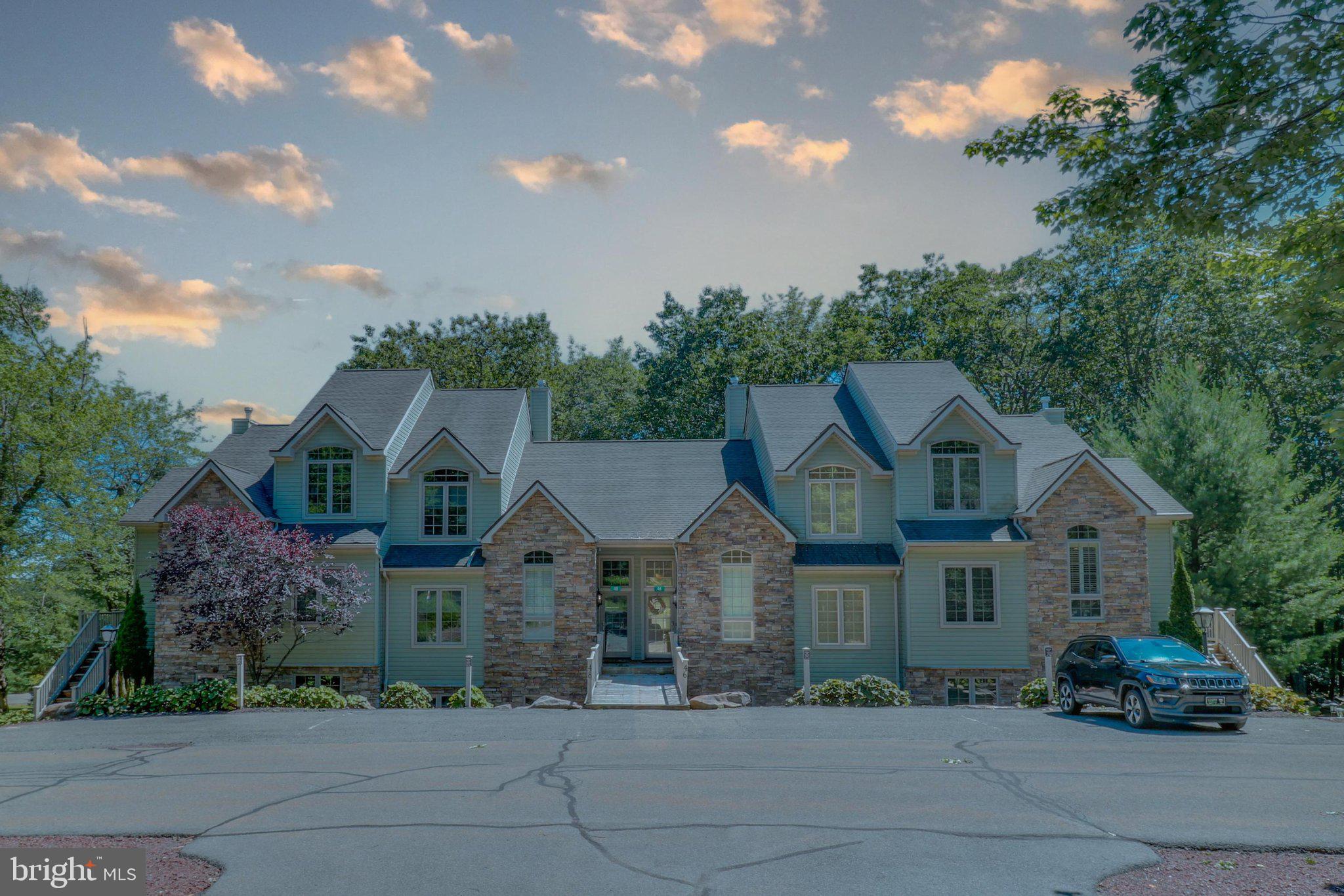 46 Mountainwoods Dr, Lake Harmony, PA 18624 photo