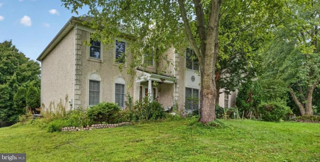 827 Corner Ketch Rd, Newark, DE 19711