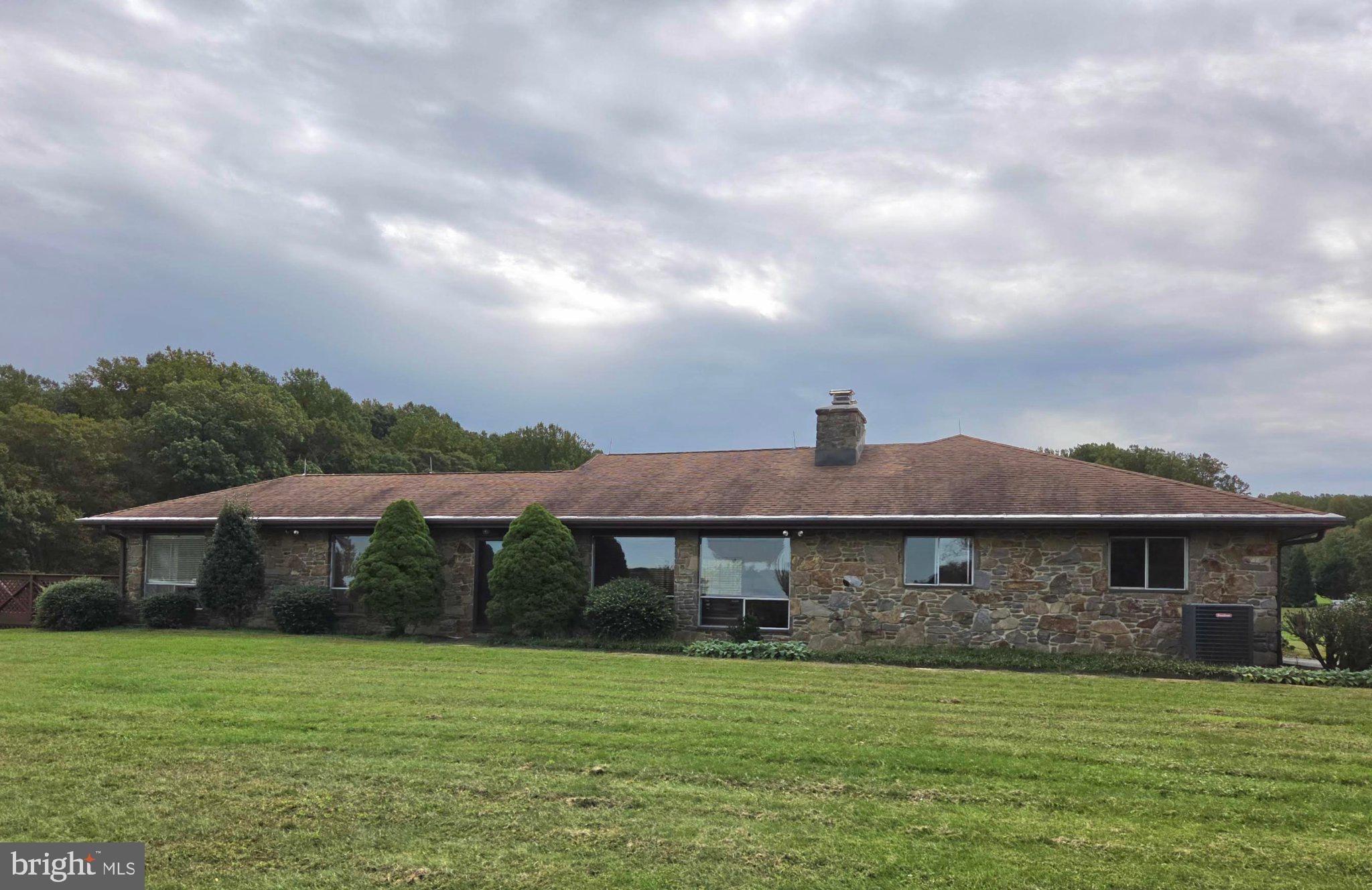 1732 Flint Hill Rd, Landenberg, PA 19350 photo