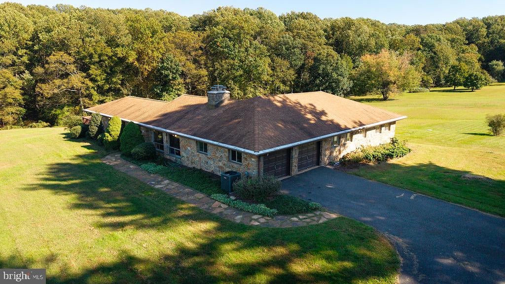 1732 Flint Hill Rd, Landenberg, PA 19350 photo
