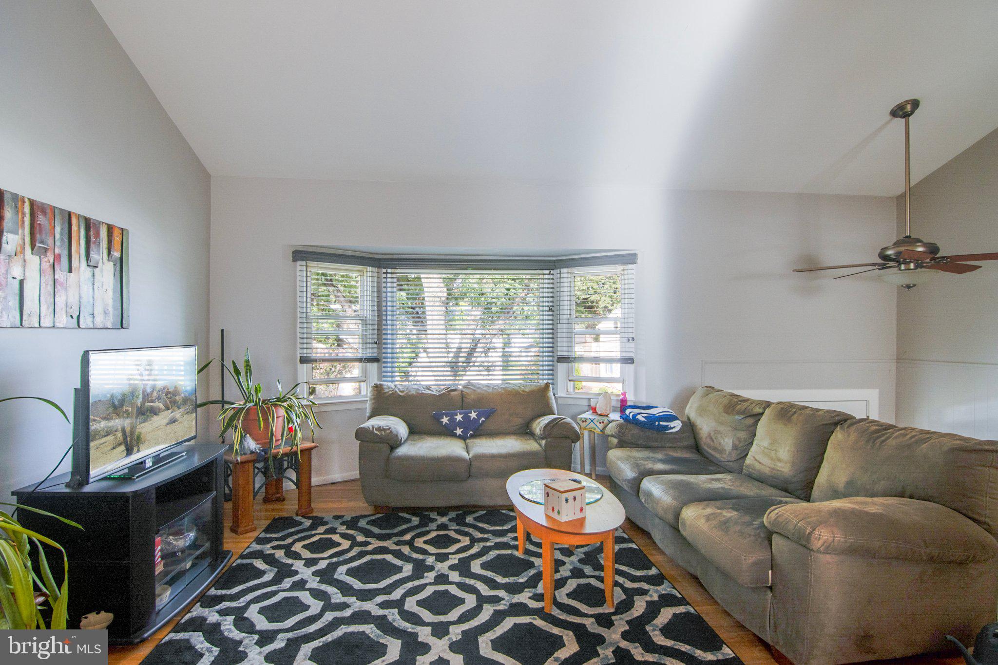 31 Heidi Dr, Fords, NJ 08863 photo