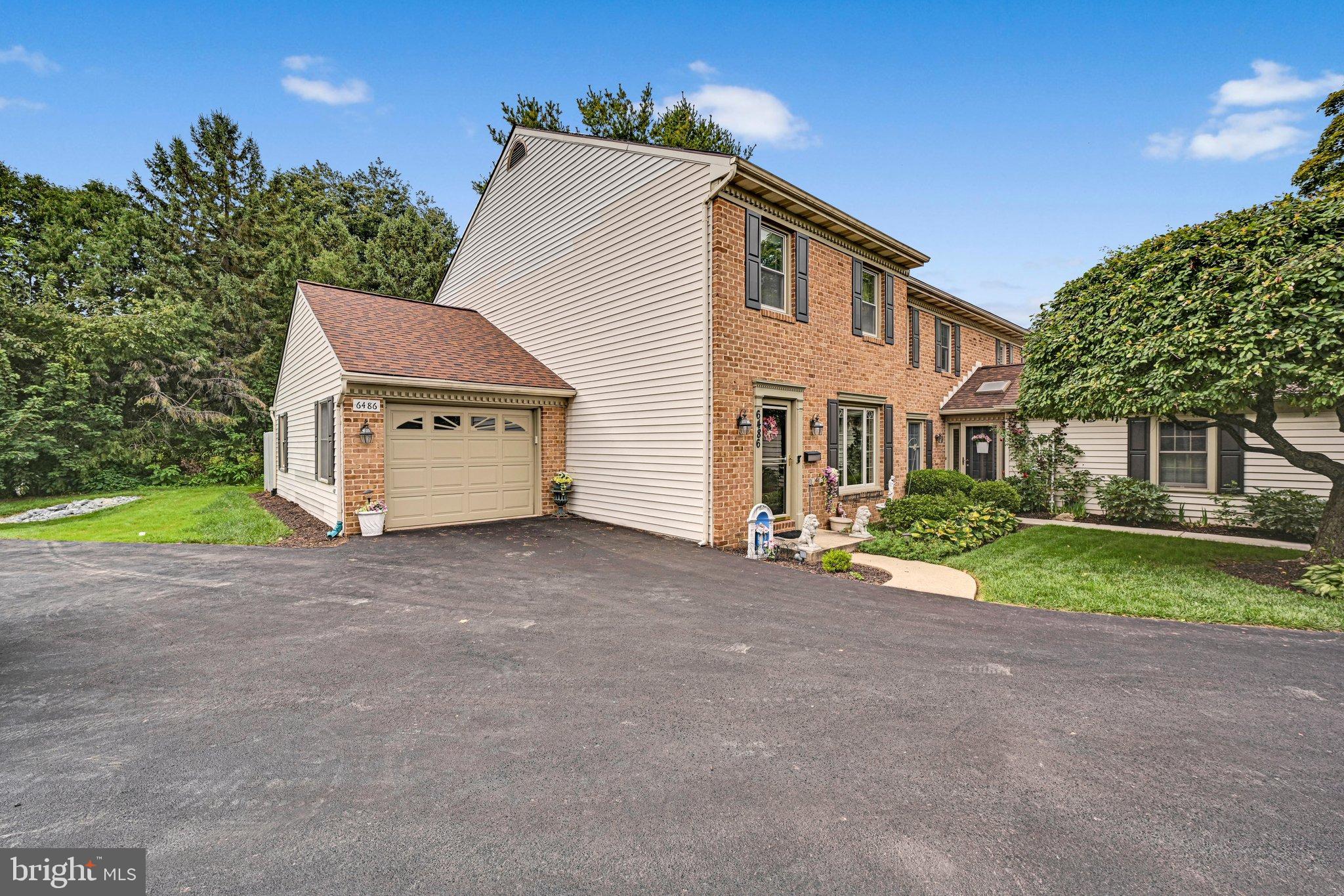 6486 Lincoln Ct, East Petersburg, PA 17520 photo