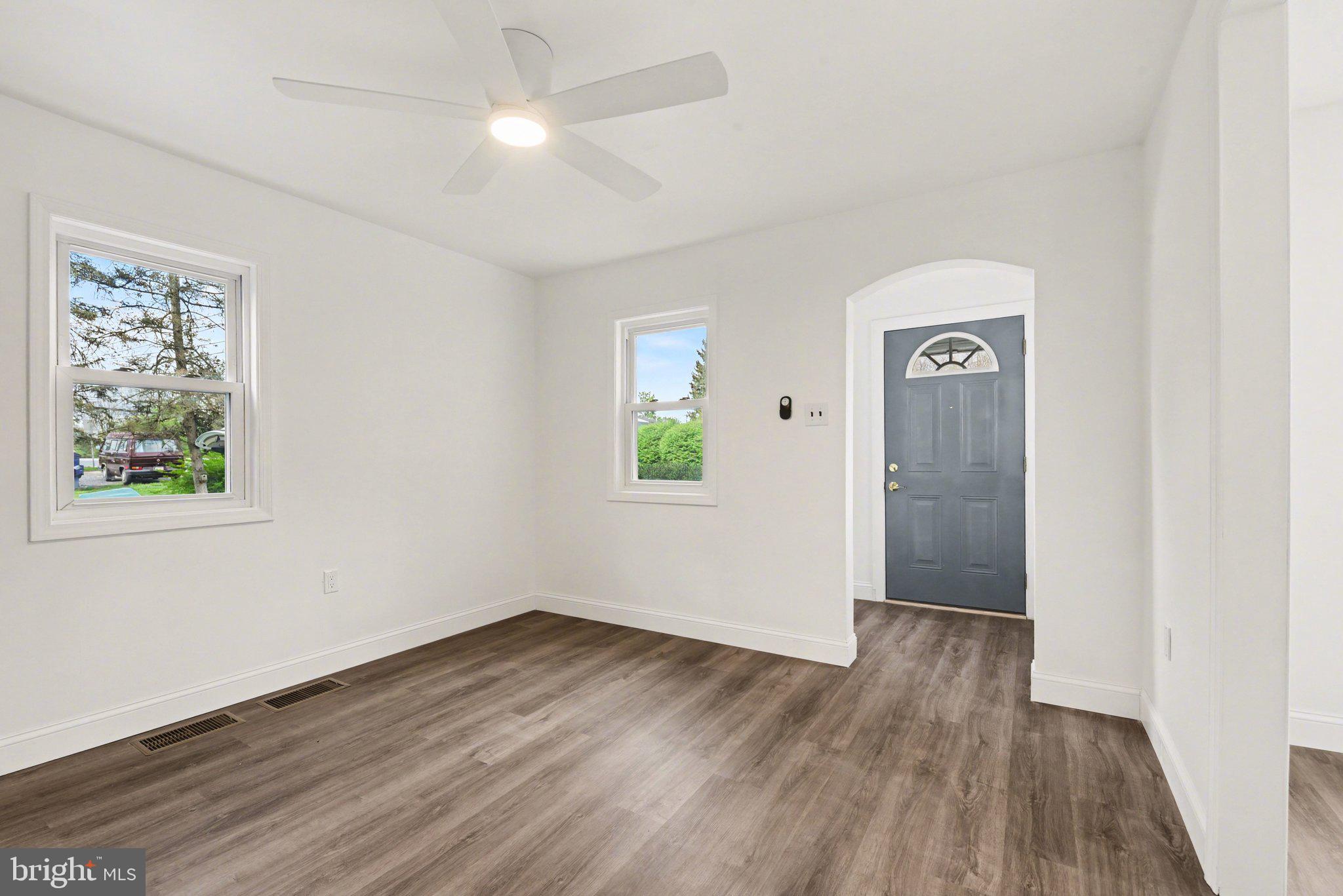 67 Fairfield St, Carlisle, PA 17013 photo