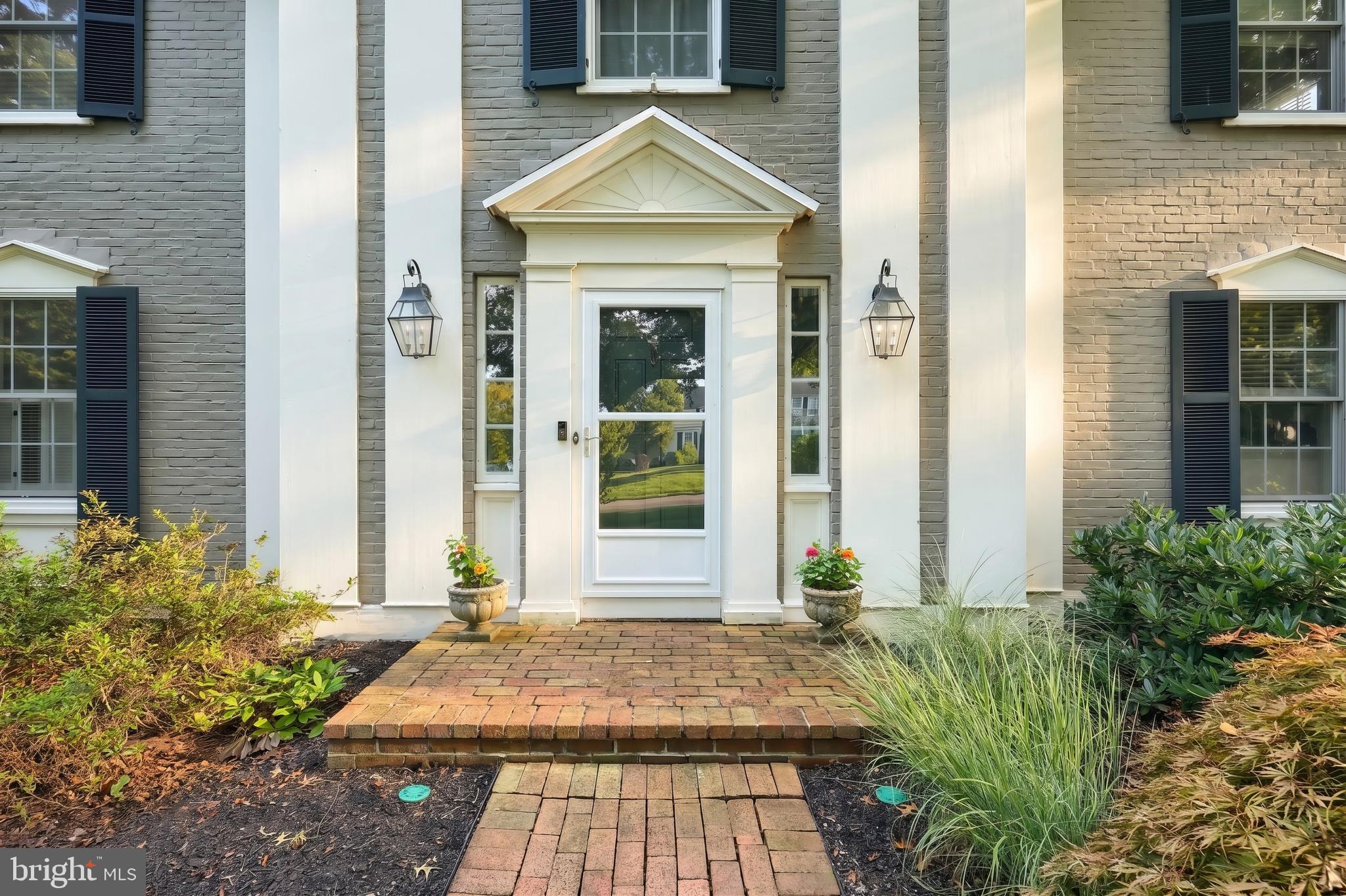170 Edgewood Dr, York, PA 17403 photo