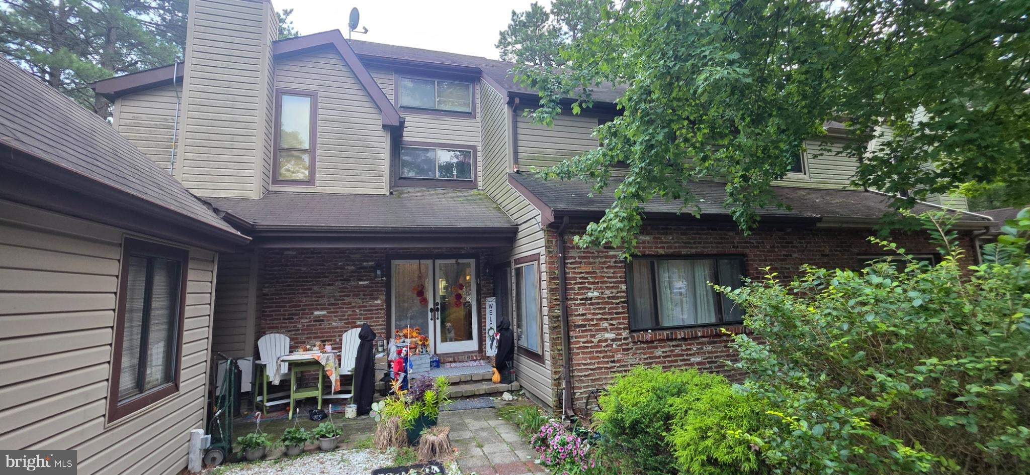1 Jackson Ct, Marlton, NJ 08053