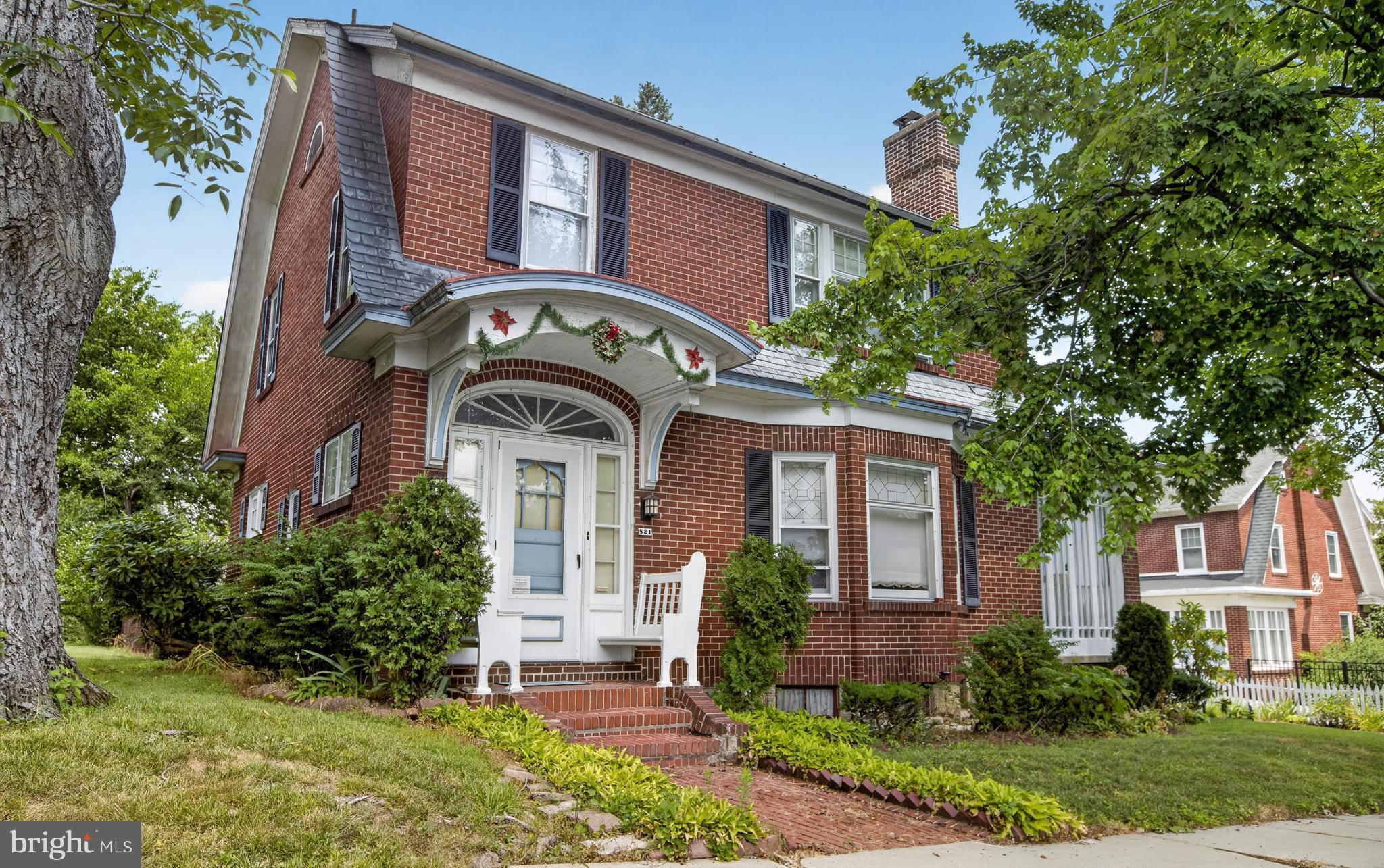 821 Bishopthorpe St, Fountain Hill, PA 18015