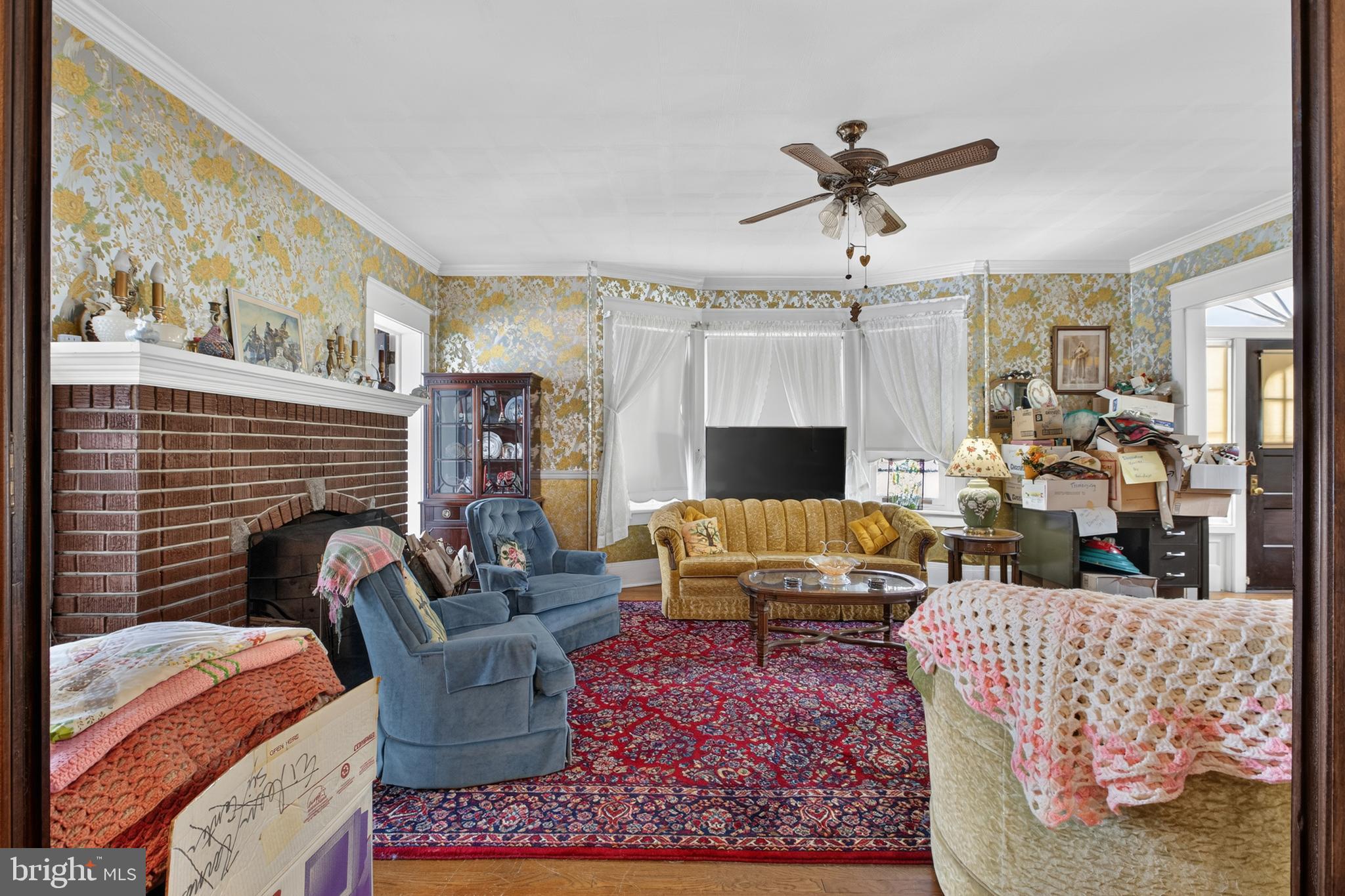 821 N Bishopthorpe St, Fountain Hill, PA 18015 photo