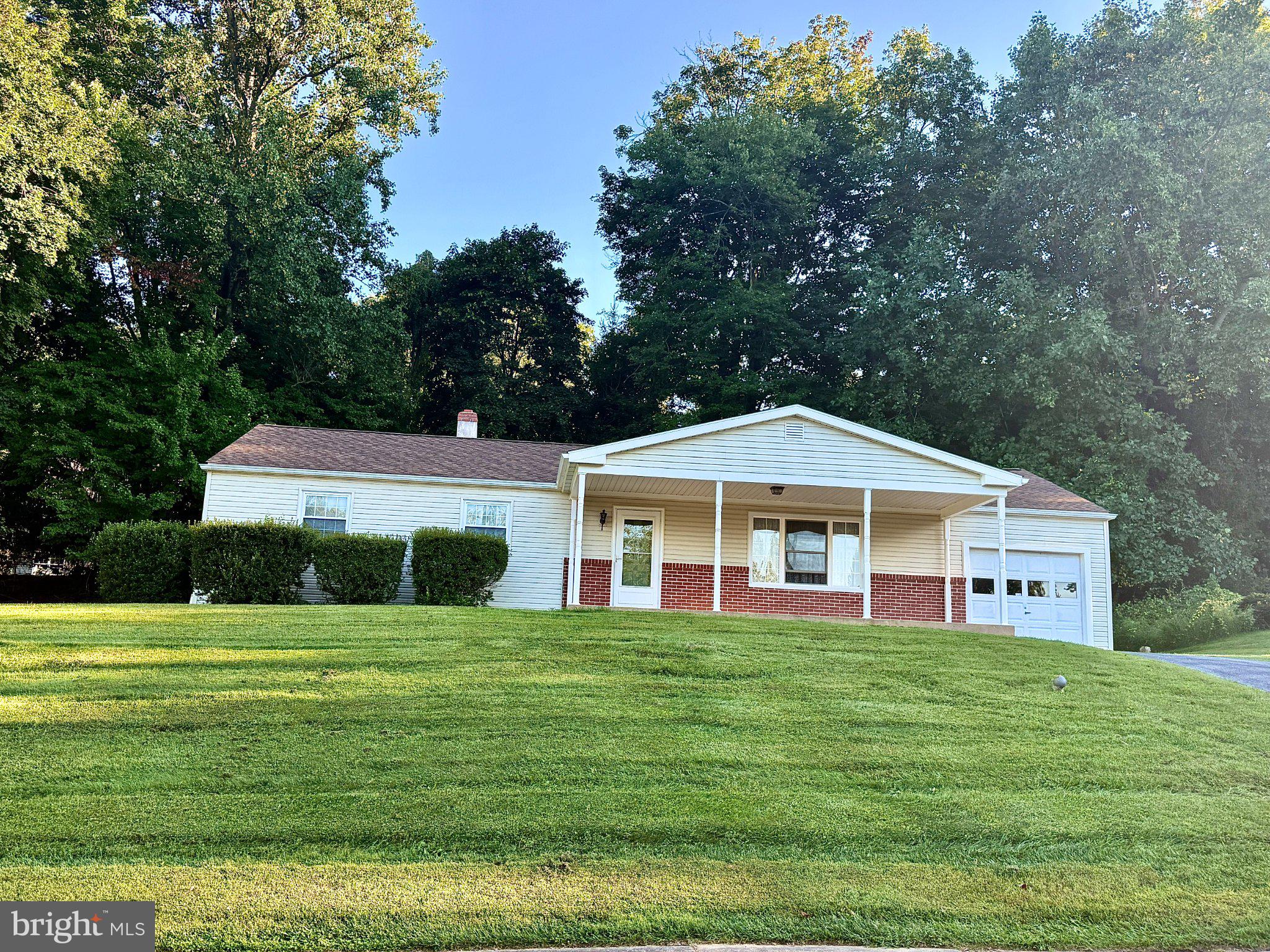 3314 Summit Ave, Downingtown, PA 19335