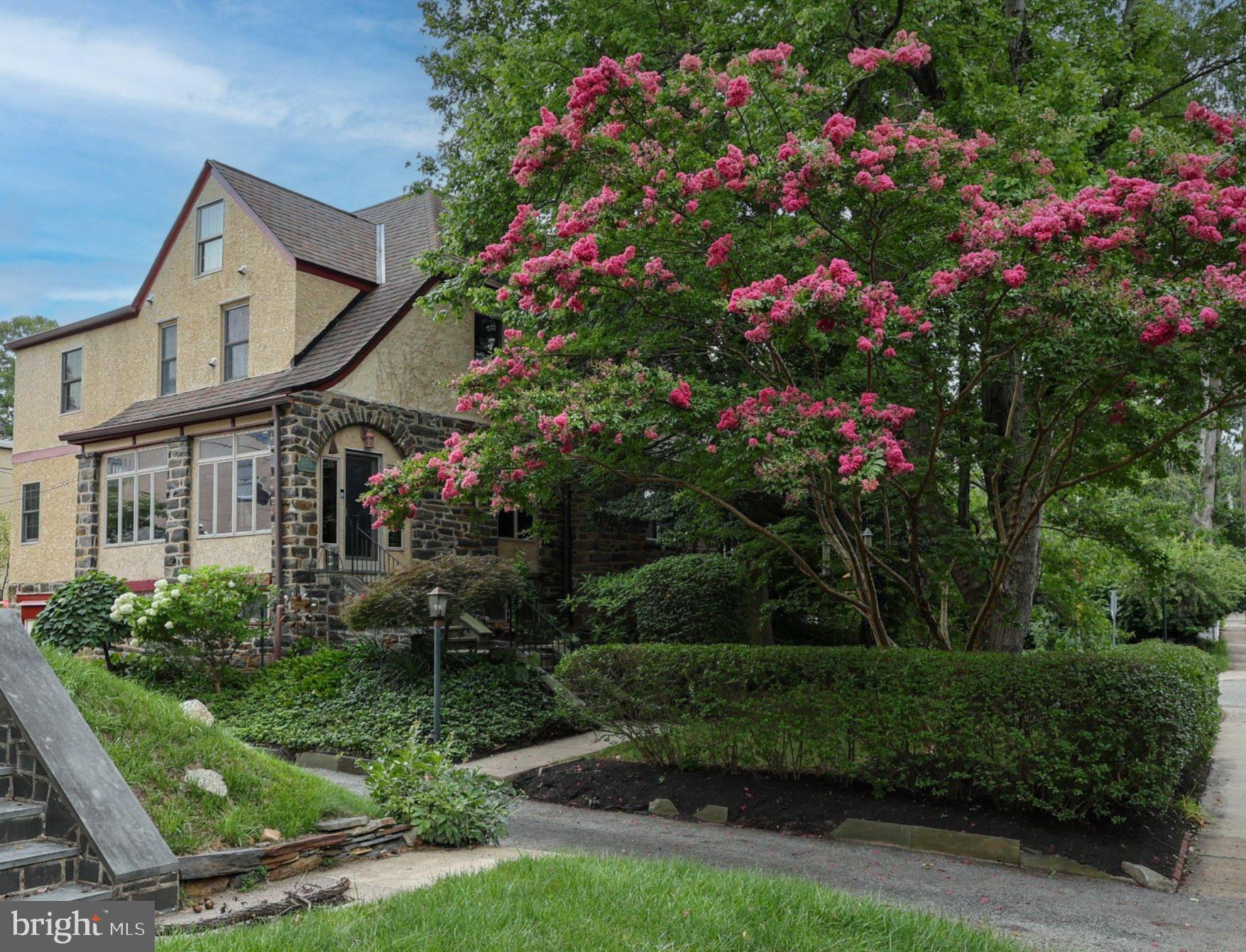 513 E Wynnewood Rd, Merion Station, PA 19066 photo