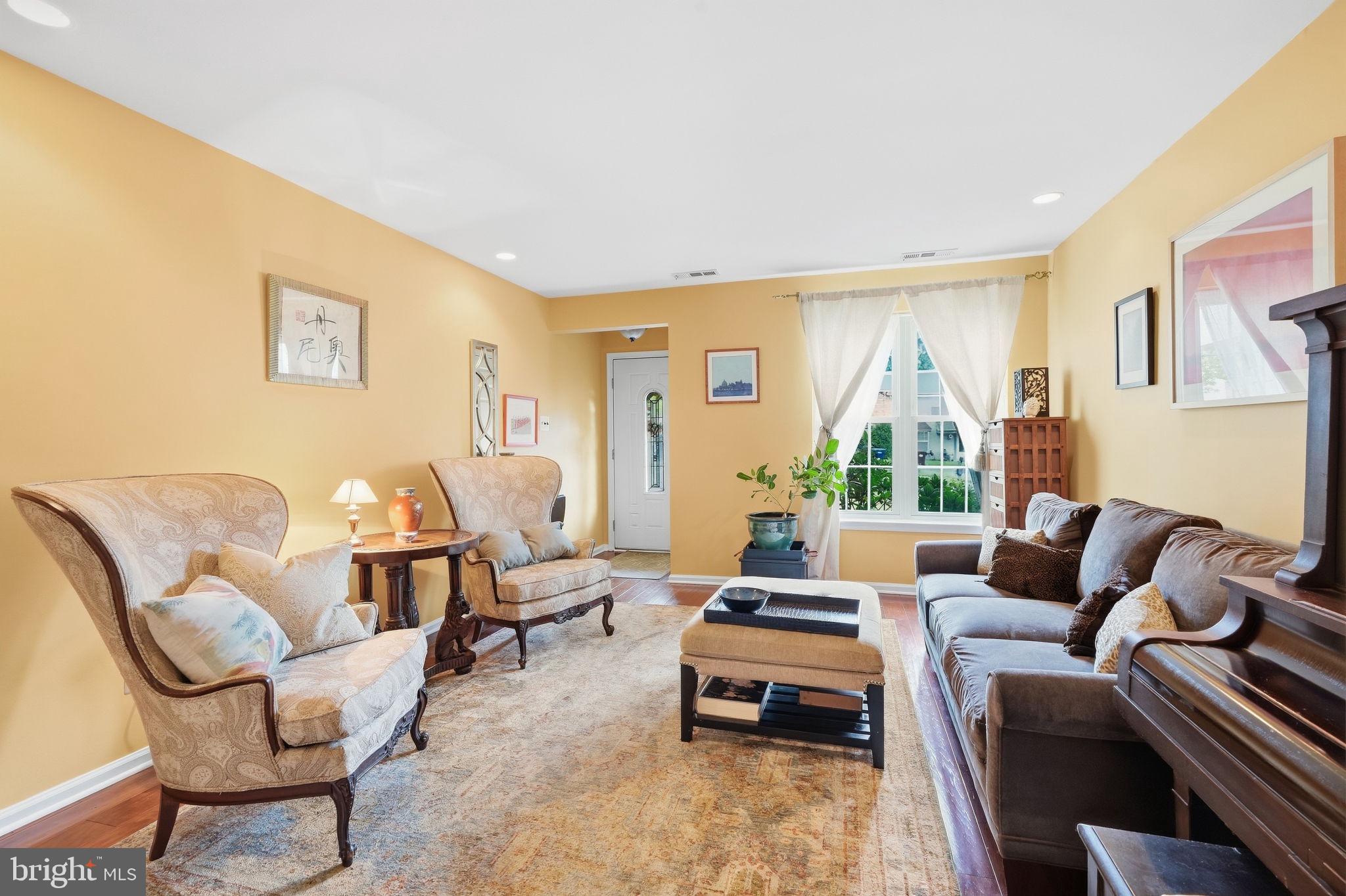 4 Loggers Mill Rd, Horsham, PA 19044 photo