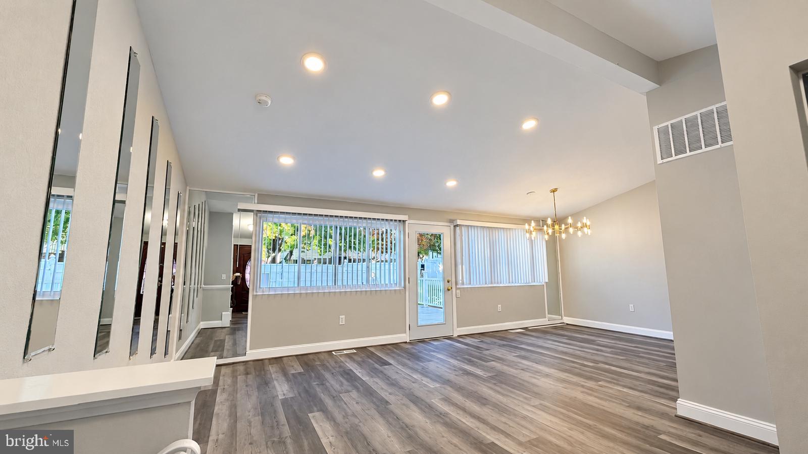 7427 Kathydale Rd, Pikesville, MD 21208 photo
