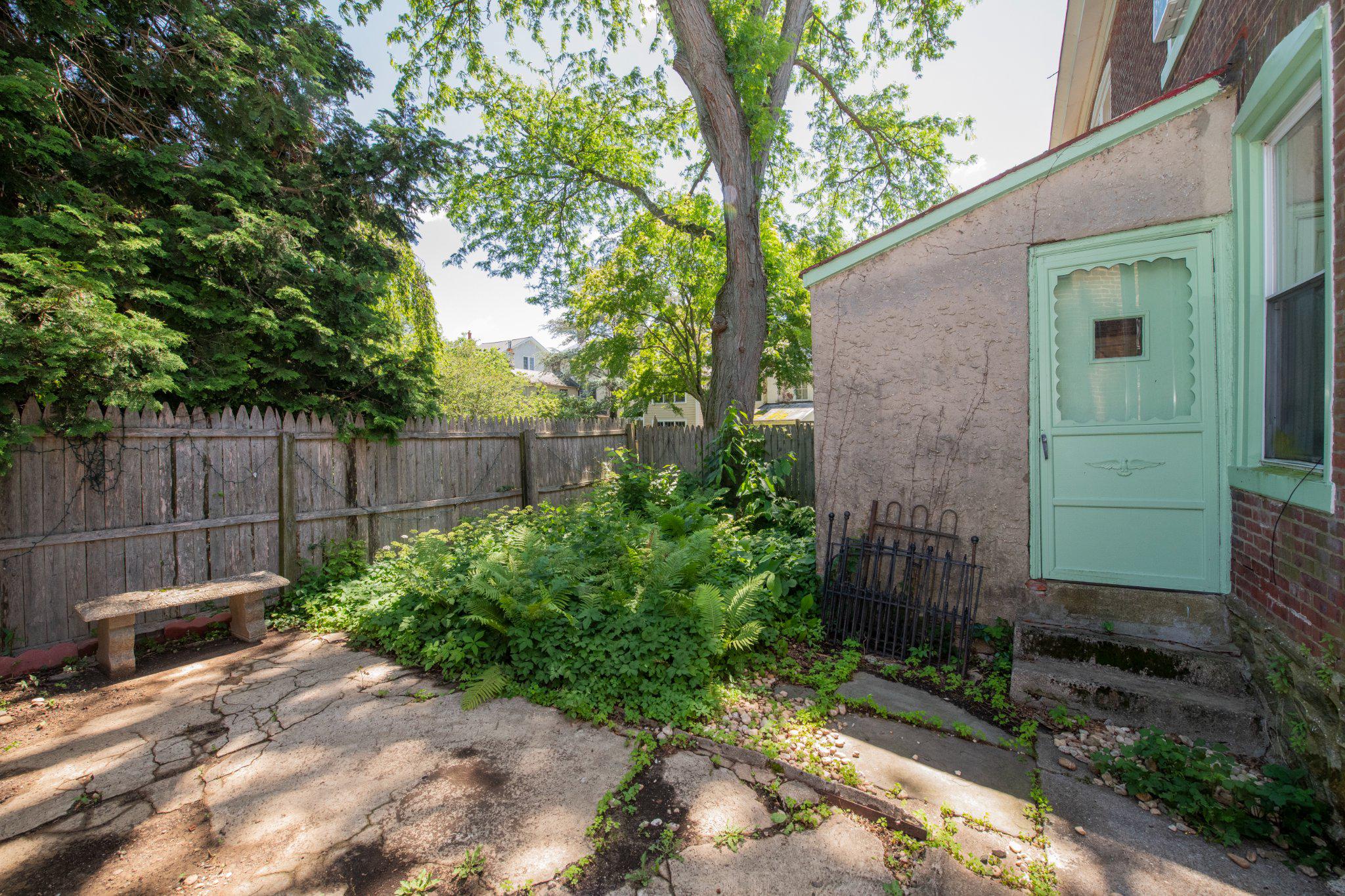 8411 Shawnee St, Philadelphia, PA 19118 photo