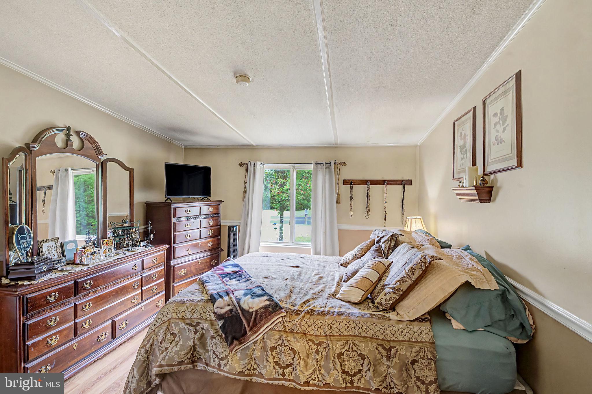 201 Mckinley Ave, Williamstown, NJ 08094 photo
