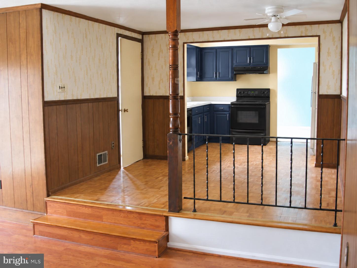 9106 Locksley Rd, Fort Washington, MD 20744 photo