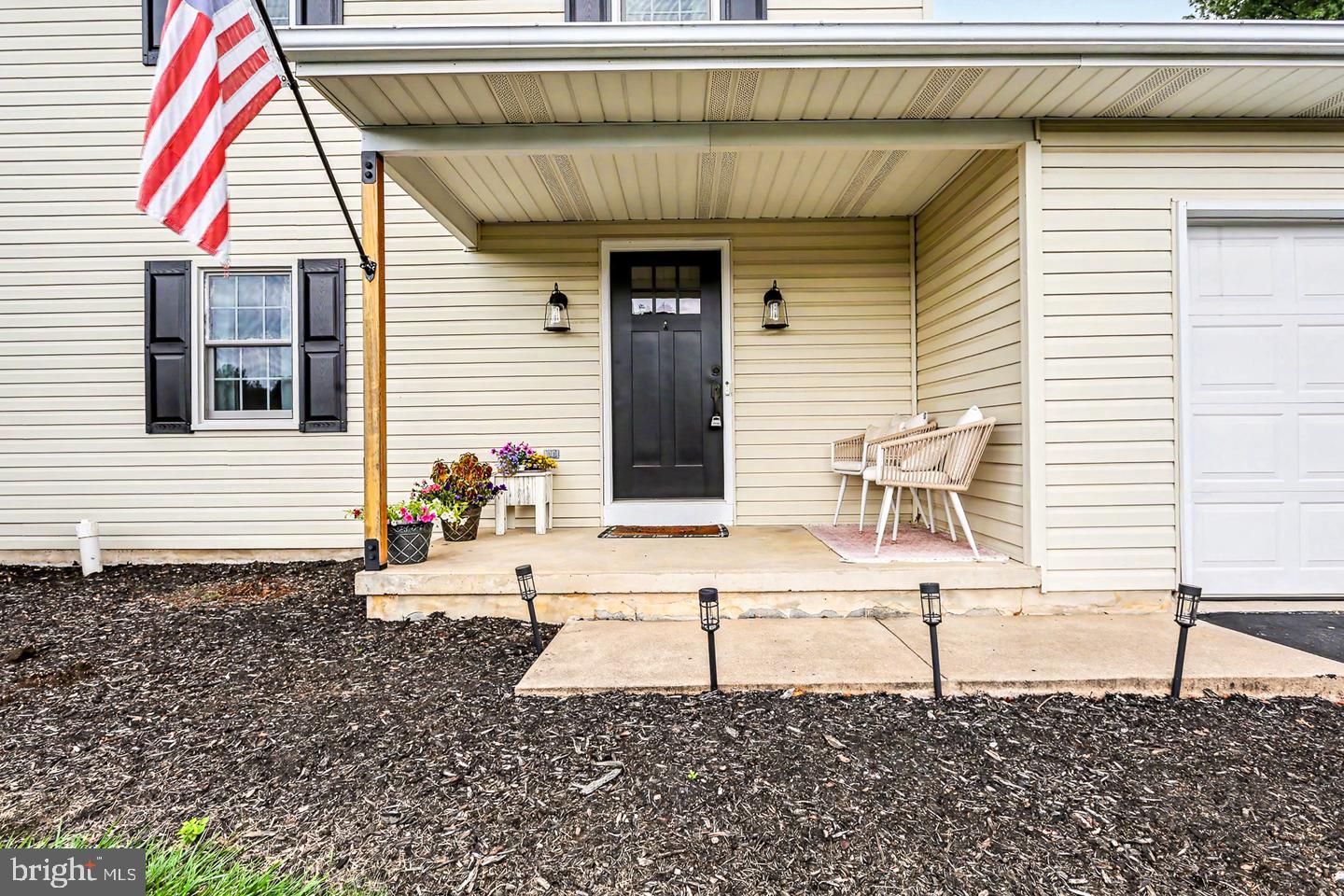 401 Greenfield Dr, Lebanon, PA 17042 photo