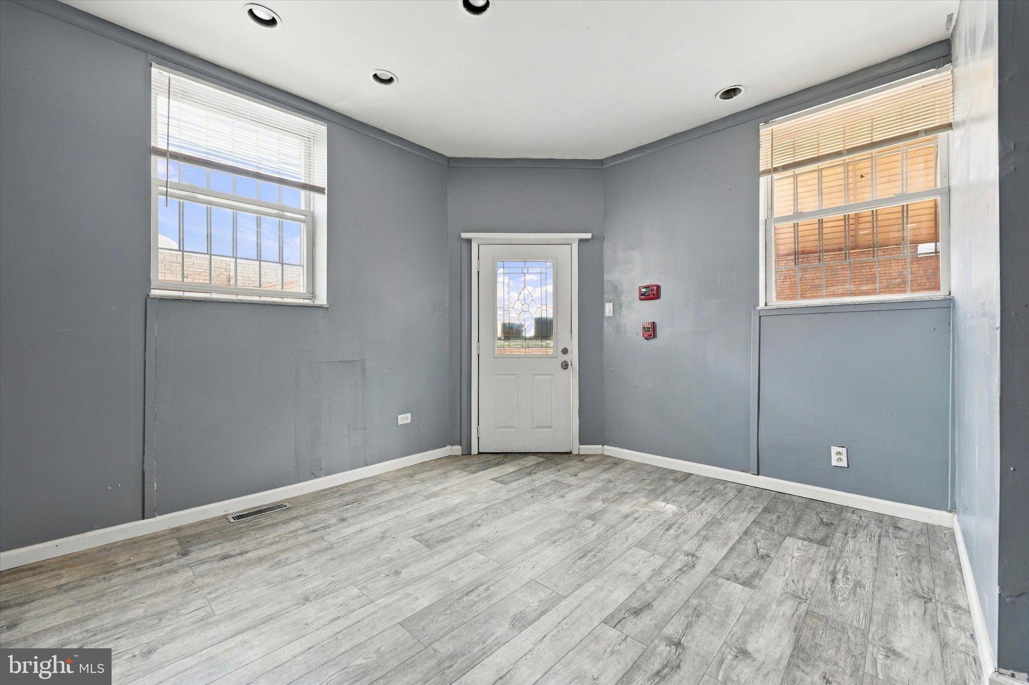 1514 Wolf St, Philadelphia, PA 19145 photo
