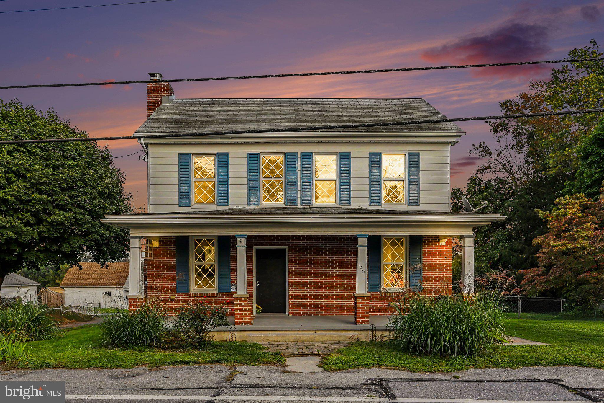 140 Schoolhouse Rd, Palmyra, PA 17078