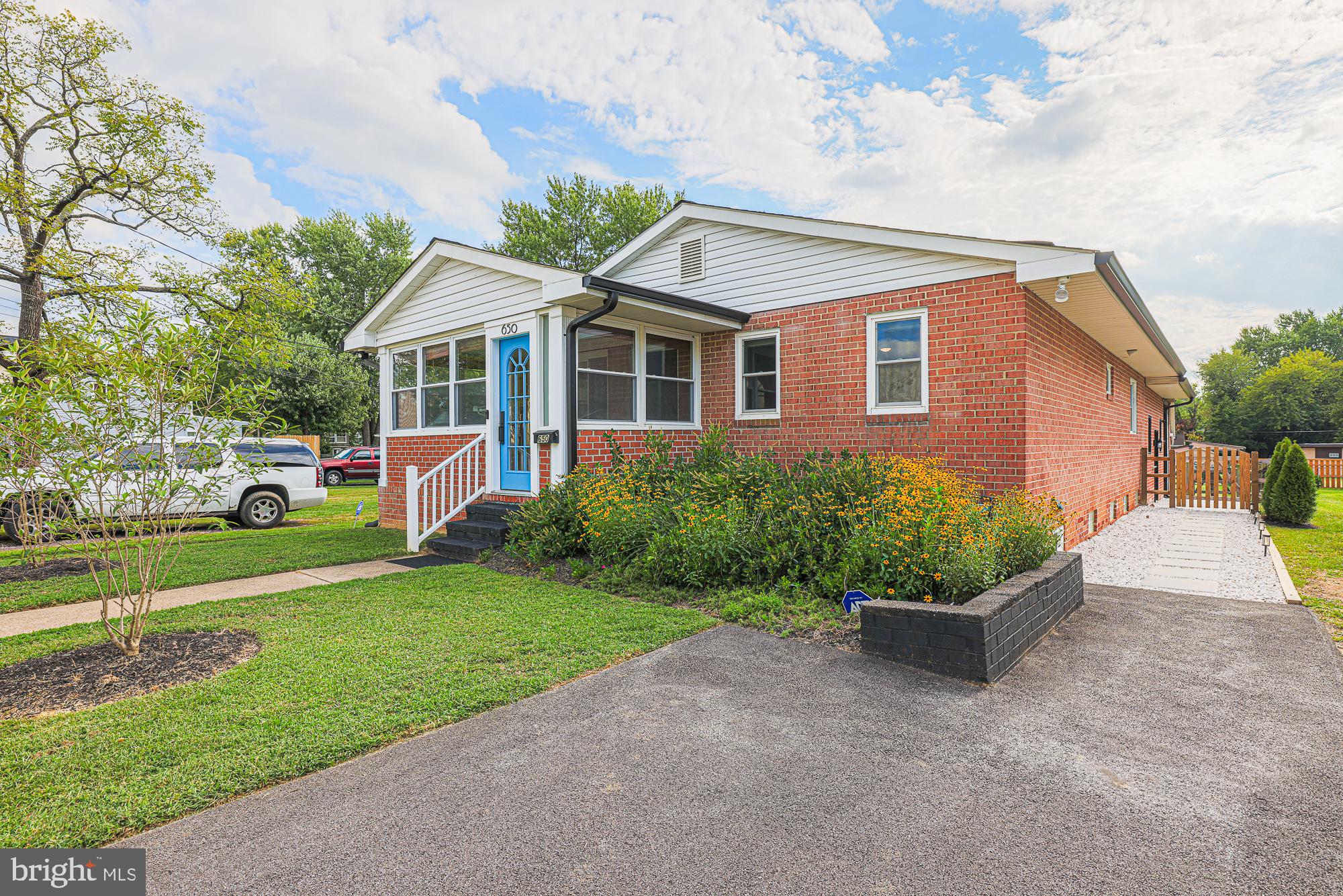650 Military Ave, Pikesville, MD 21208