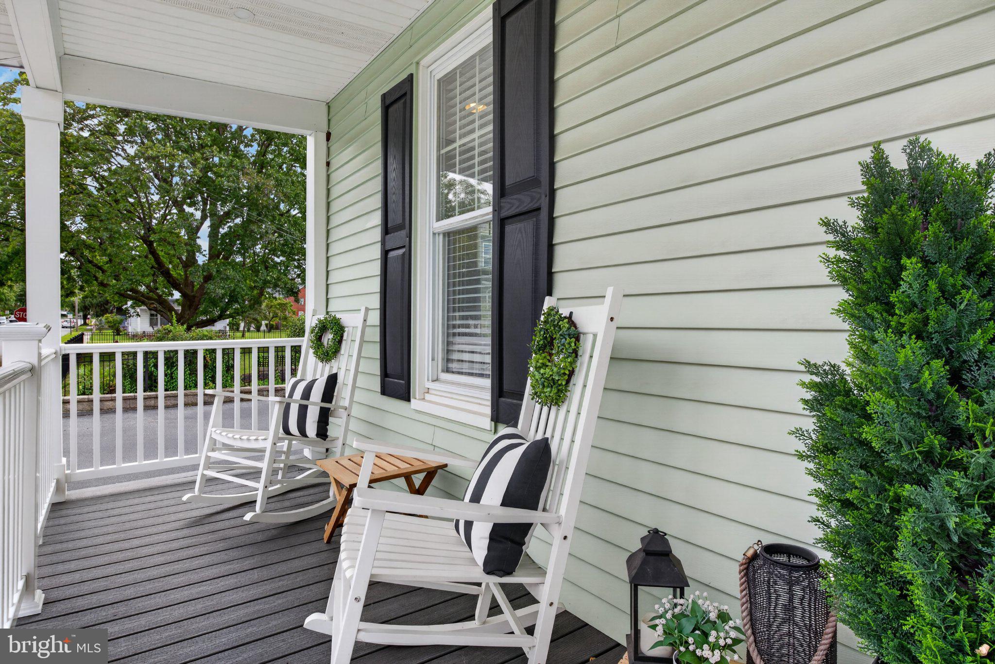 54 Prospect St, Hummelstown, PA 17036 photo