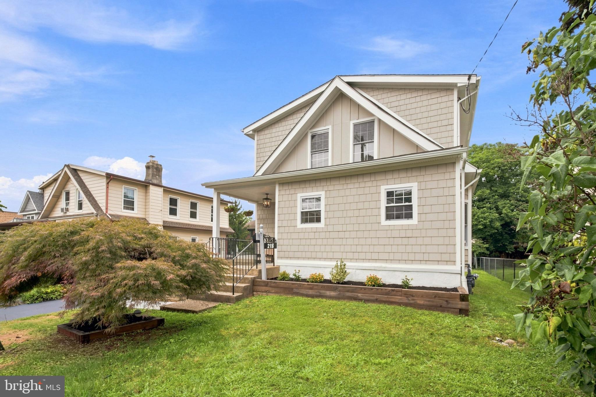 218 Linwood Ave, Ardmore, PA 19003 photo