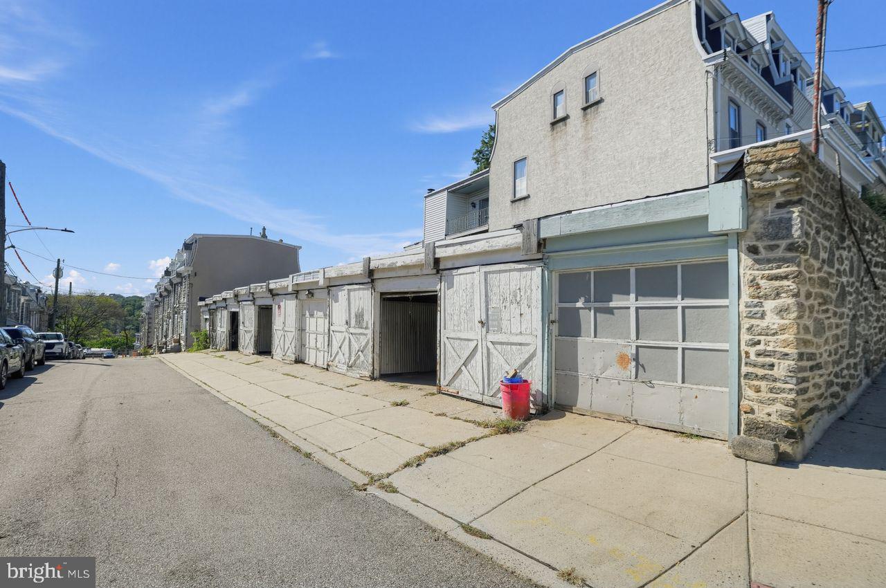 4118 Manayunk Ave, Philadelphia, PA 19128 photo
