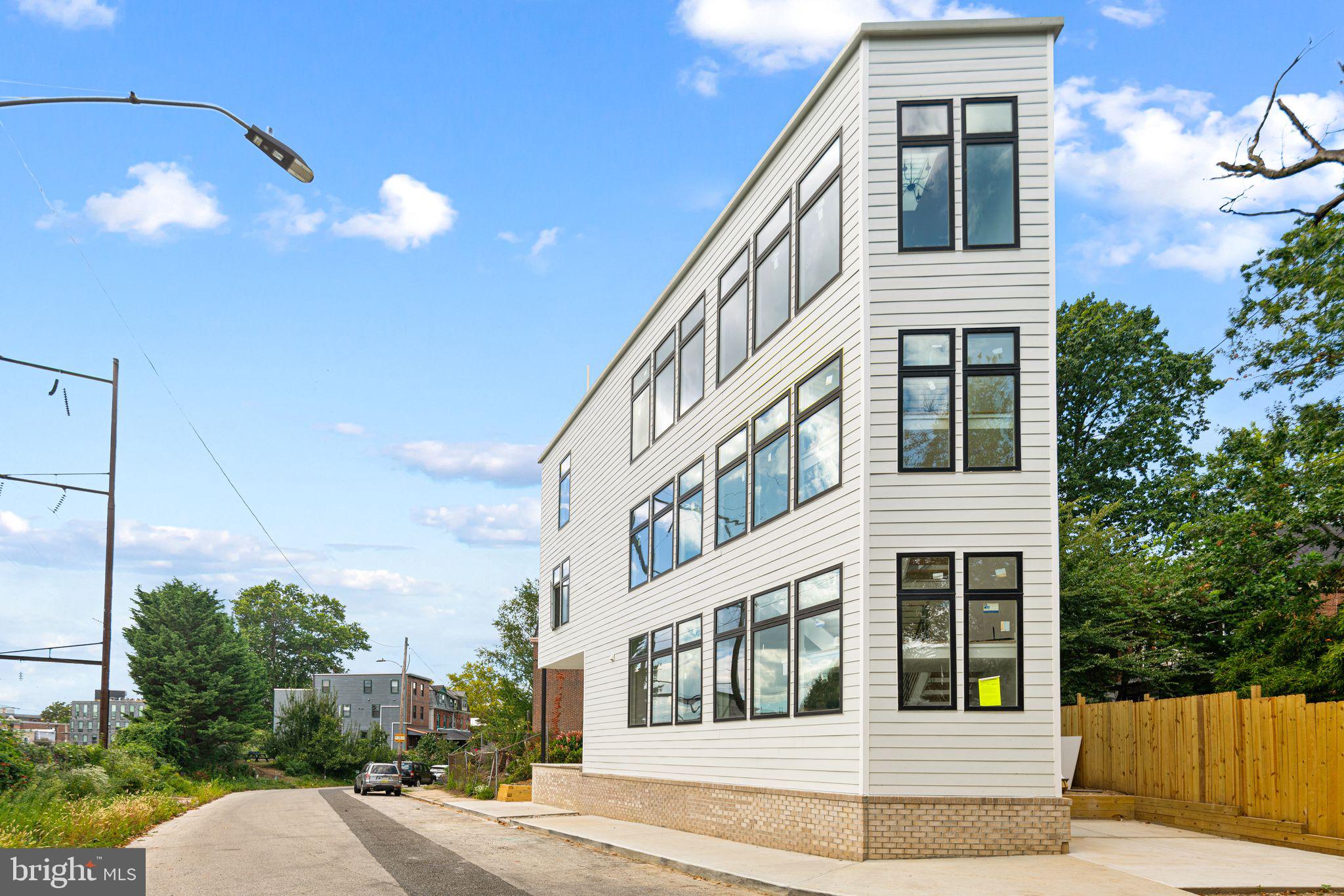 1021 S Saint Bernard St, Philadelphia, PA 19143 photo