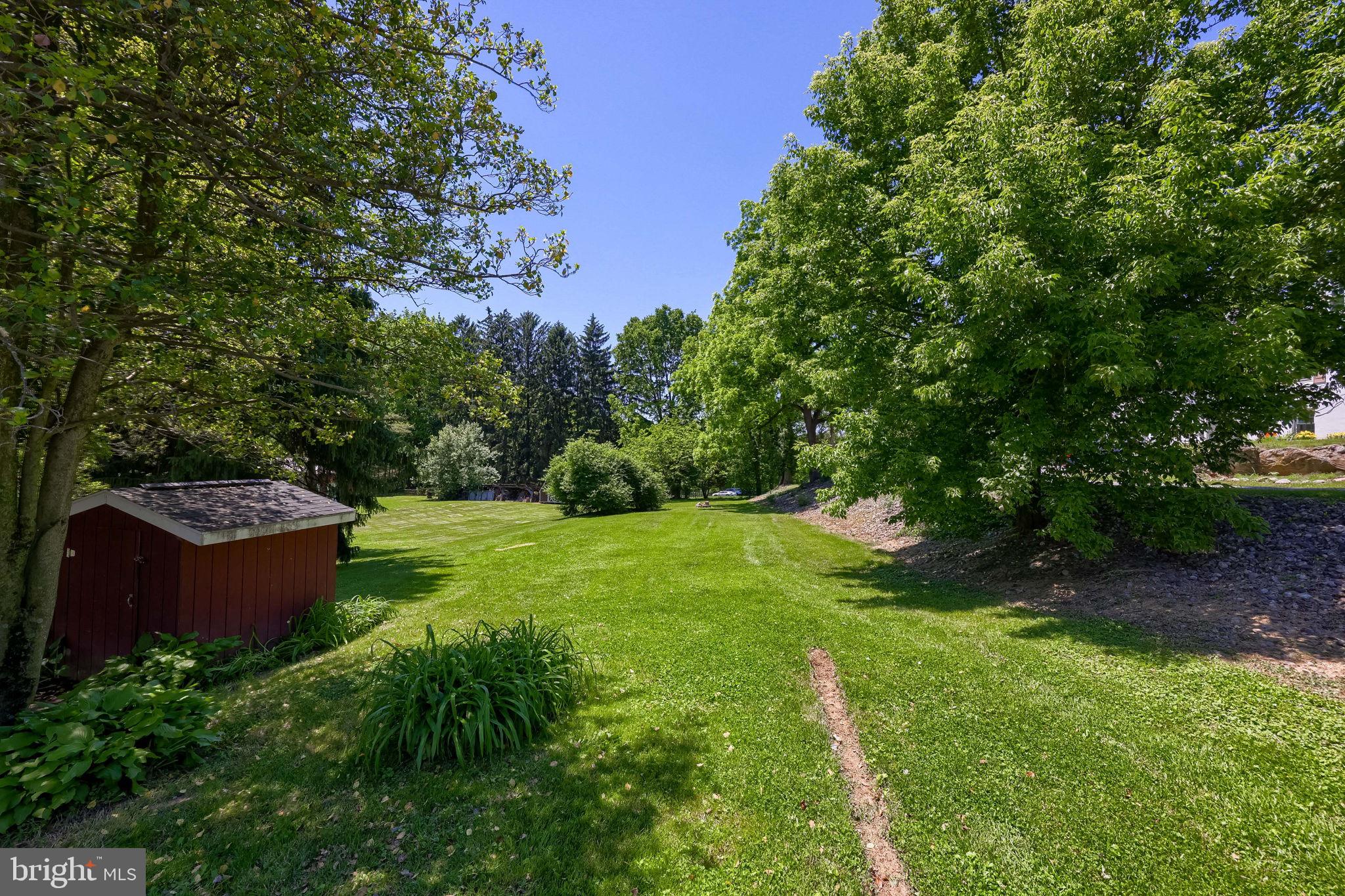 2162 Millersville Rd, Lancaster, PA 17603 photo