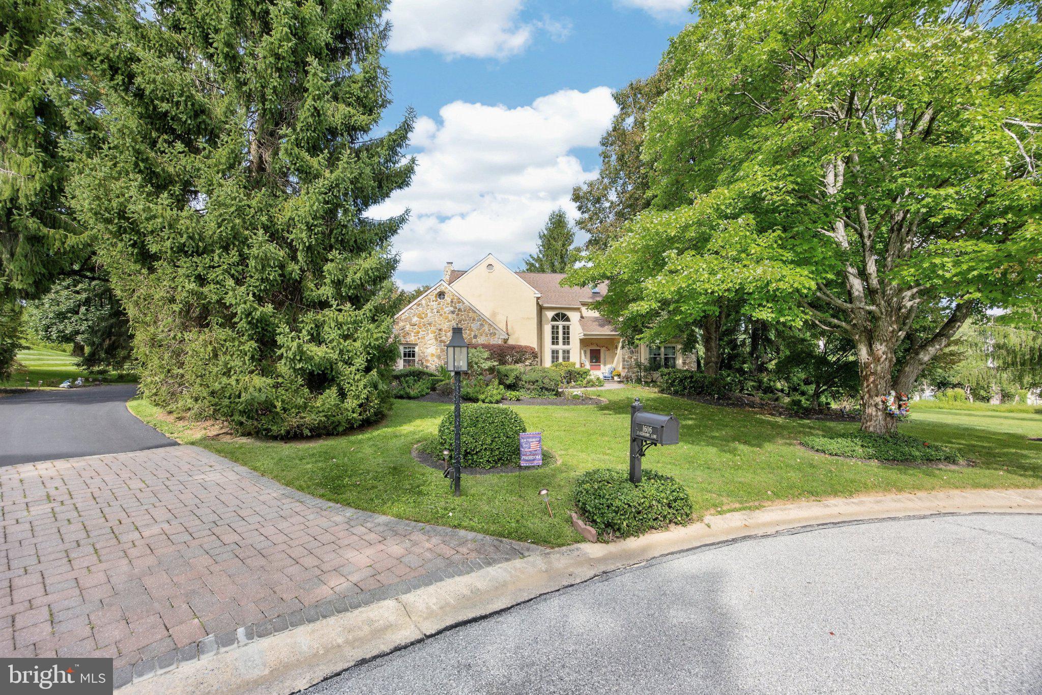 1606 Glenmont Ln, West Chester, PA 19380