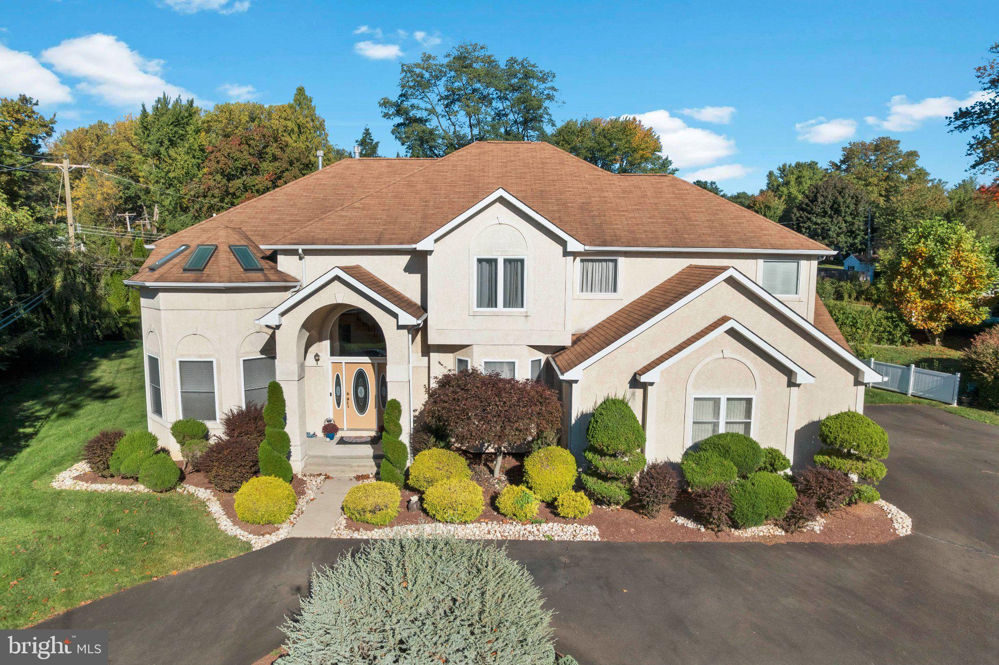 3826 Martin Rd, Huntingdon Valley, PA 19006 photo