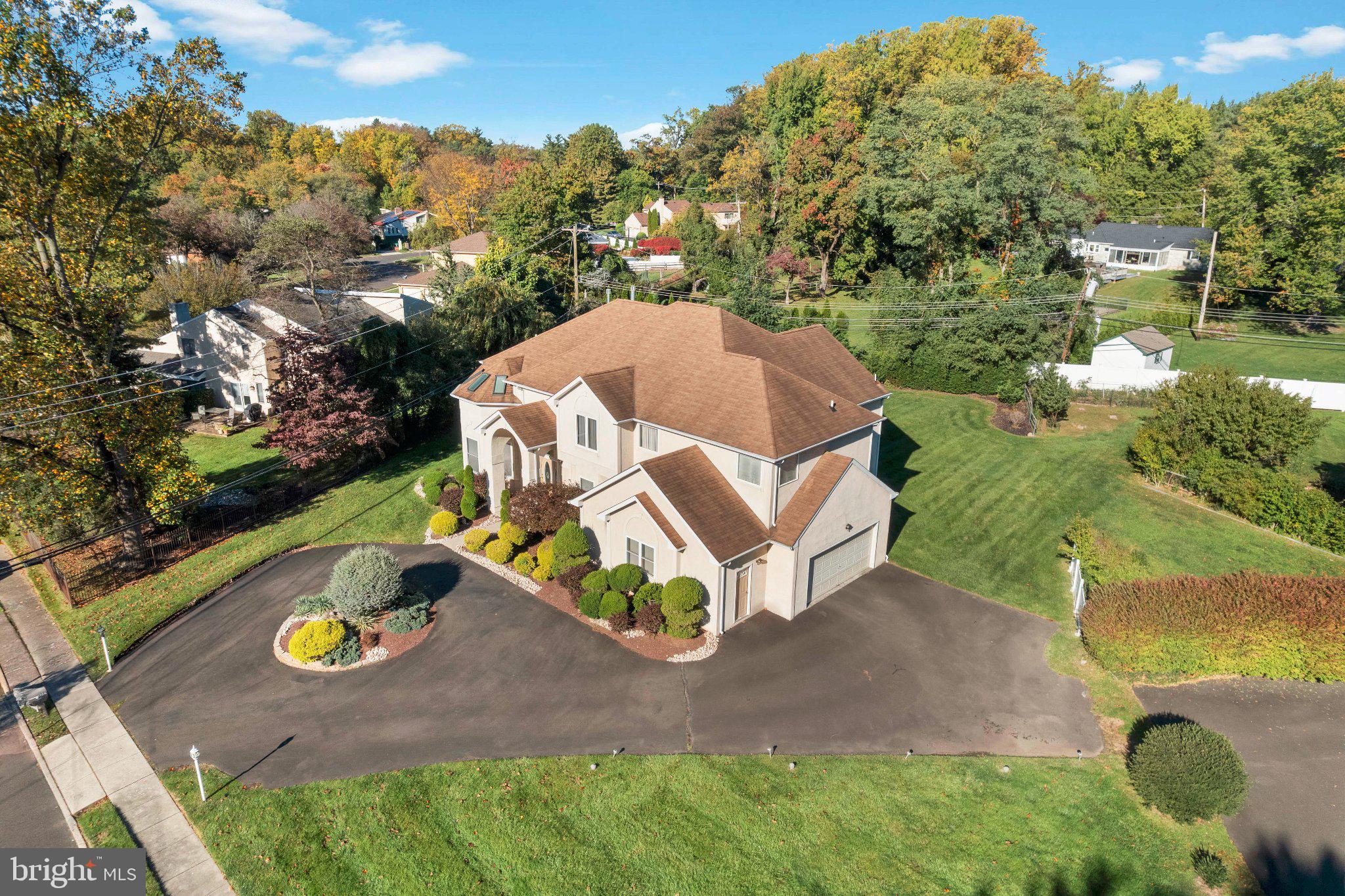 3826 Martin Rd, Huntingdon Valley, PA 19006 photo