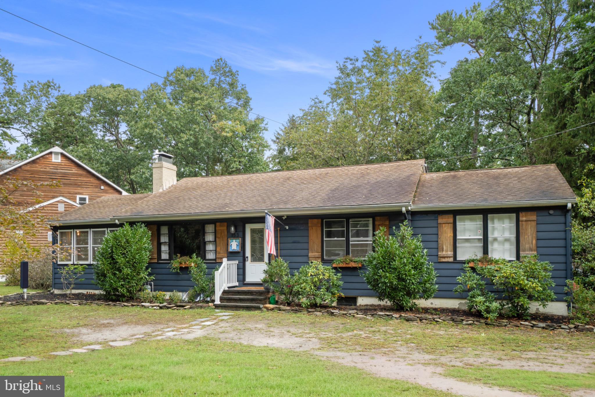 153 Navajo Trl, Medford Lakes, NJ 08055 photo