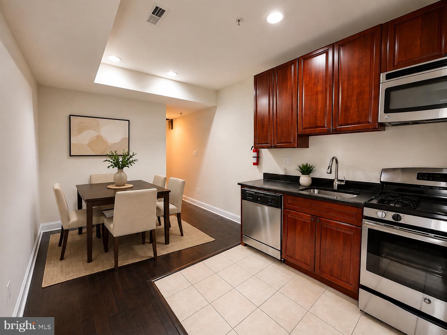 2007 N 16th St, Philadelphia, PA 19121 photo