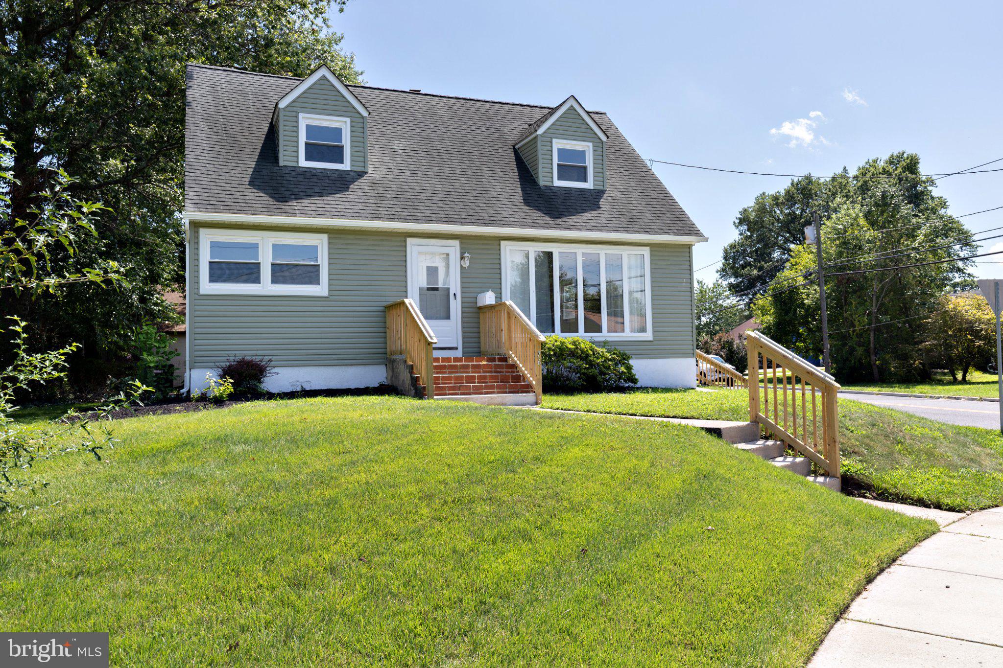 76 Hiawatha Rd, Somerdale, NJ 08083