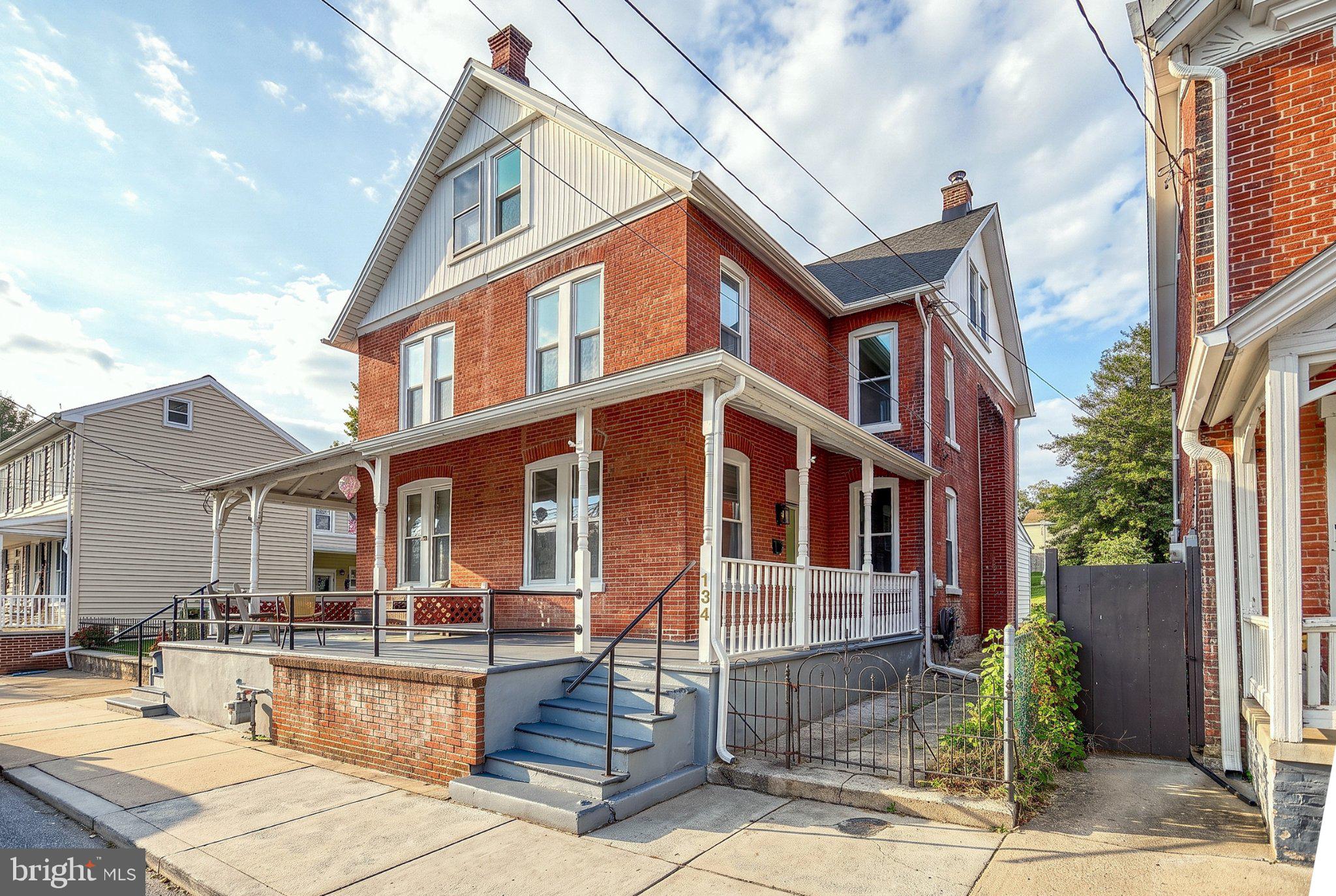 134 Walnut St, Marietta, PA 17547
