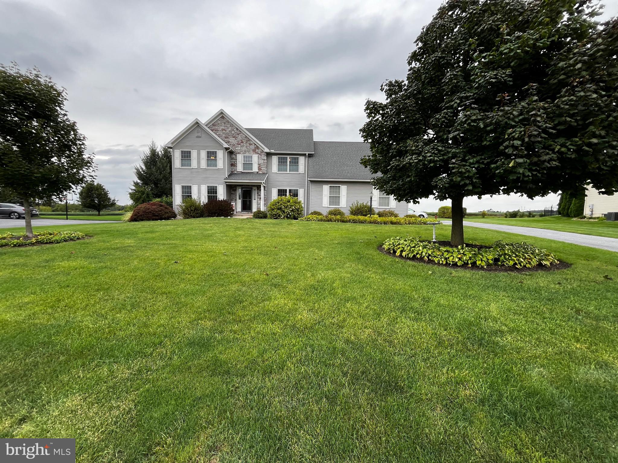 1033 Cider Ln, Lebanon, PA 17046 photo