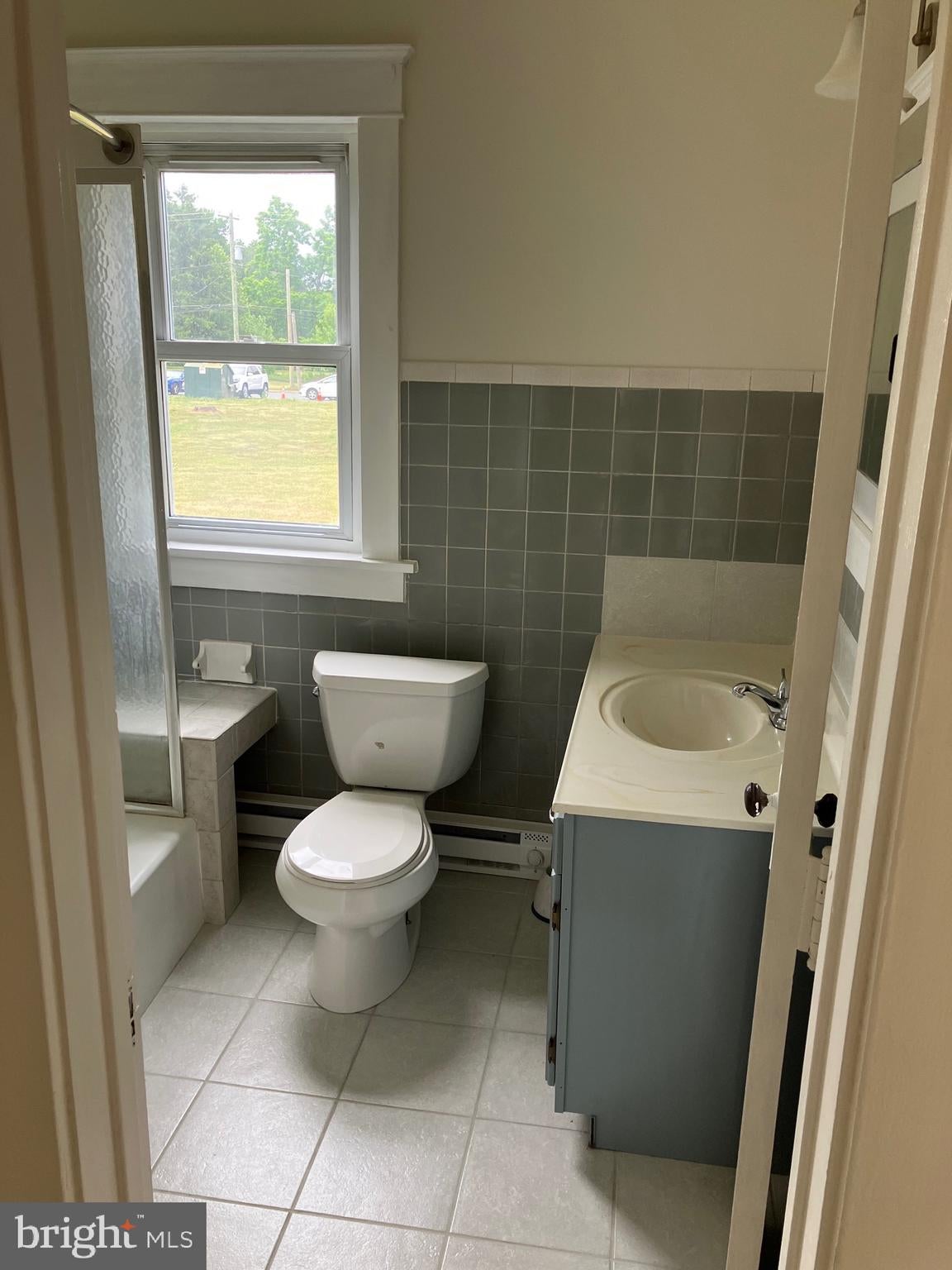 30 E Stiegel St, Manheim, PA 17545 photo