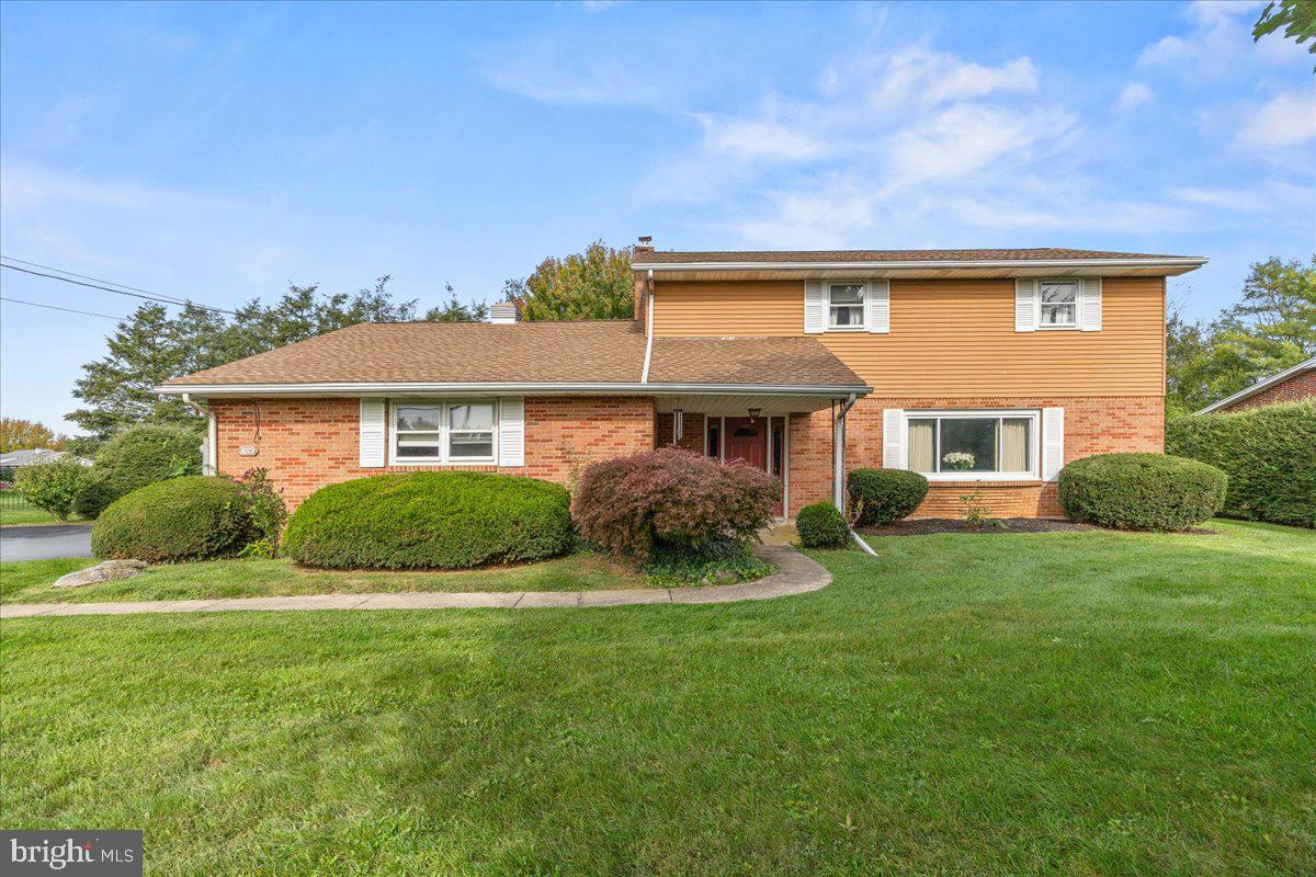 3073 Oak St, Lebanon, PA 17042