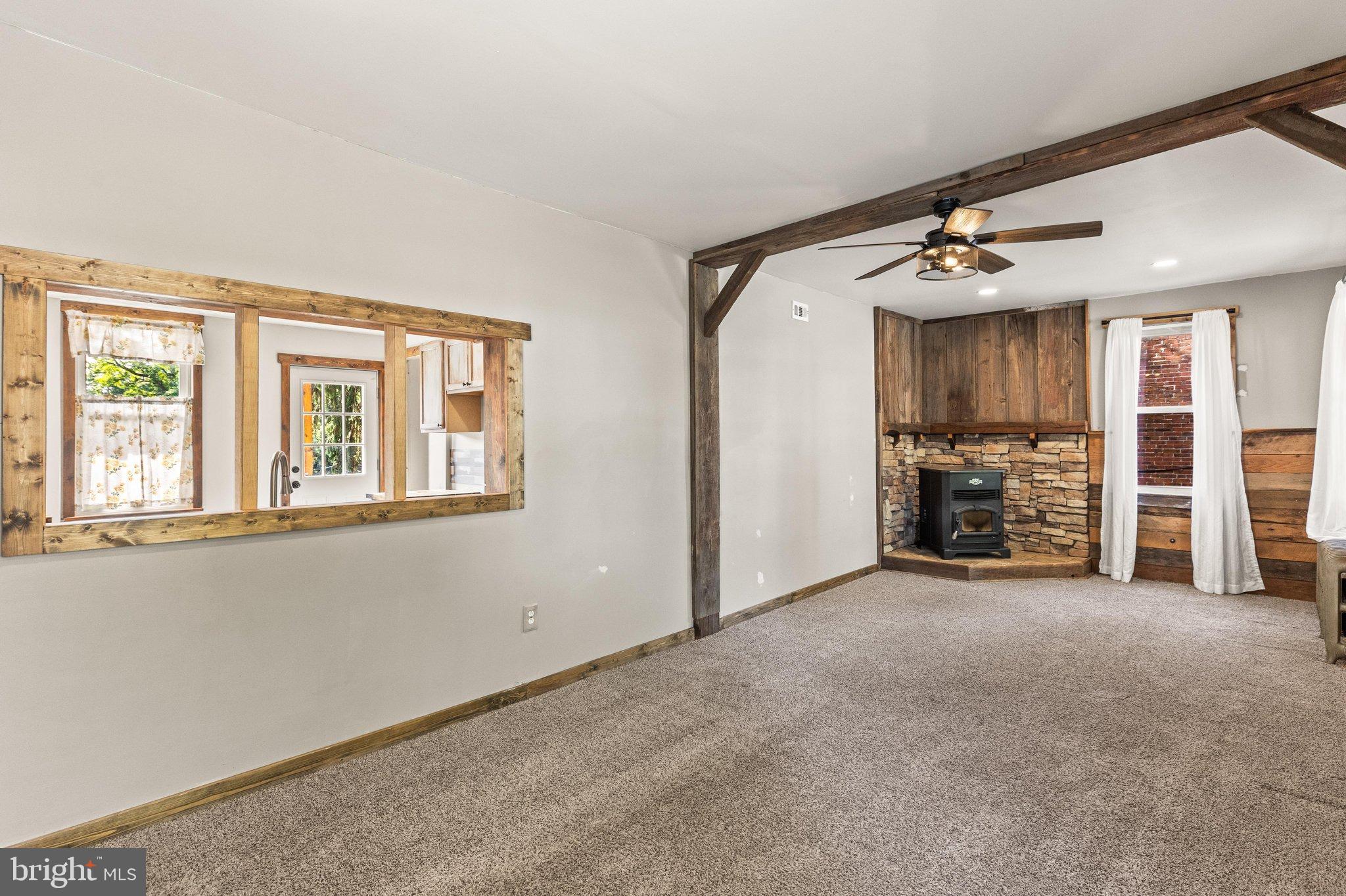 229 Chestnut St, Wrightsville, PA 17368 photo