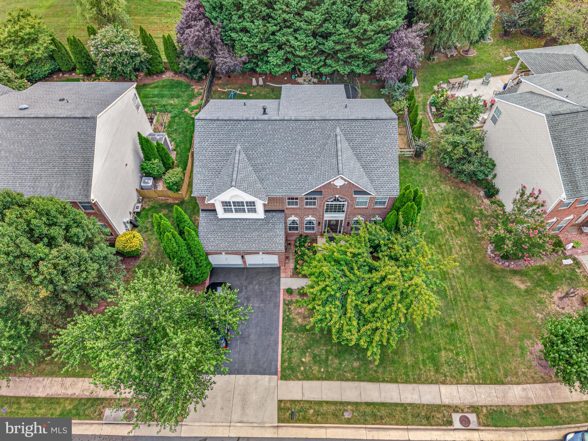 44231 Mohave Dr, Ashburn, VA 20147 photo
