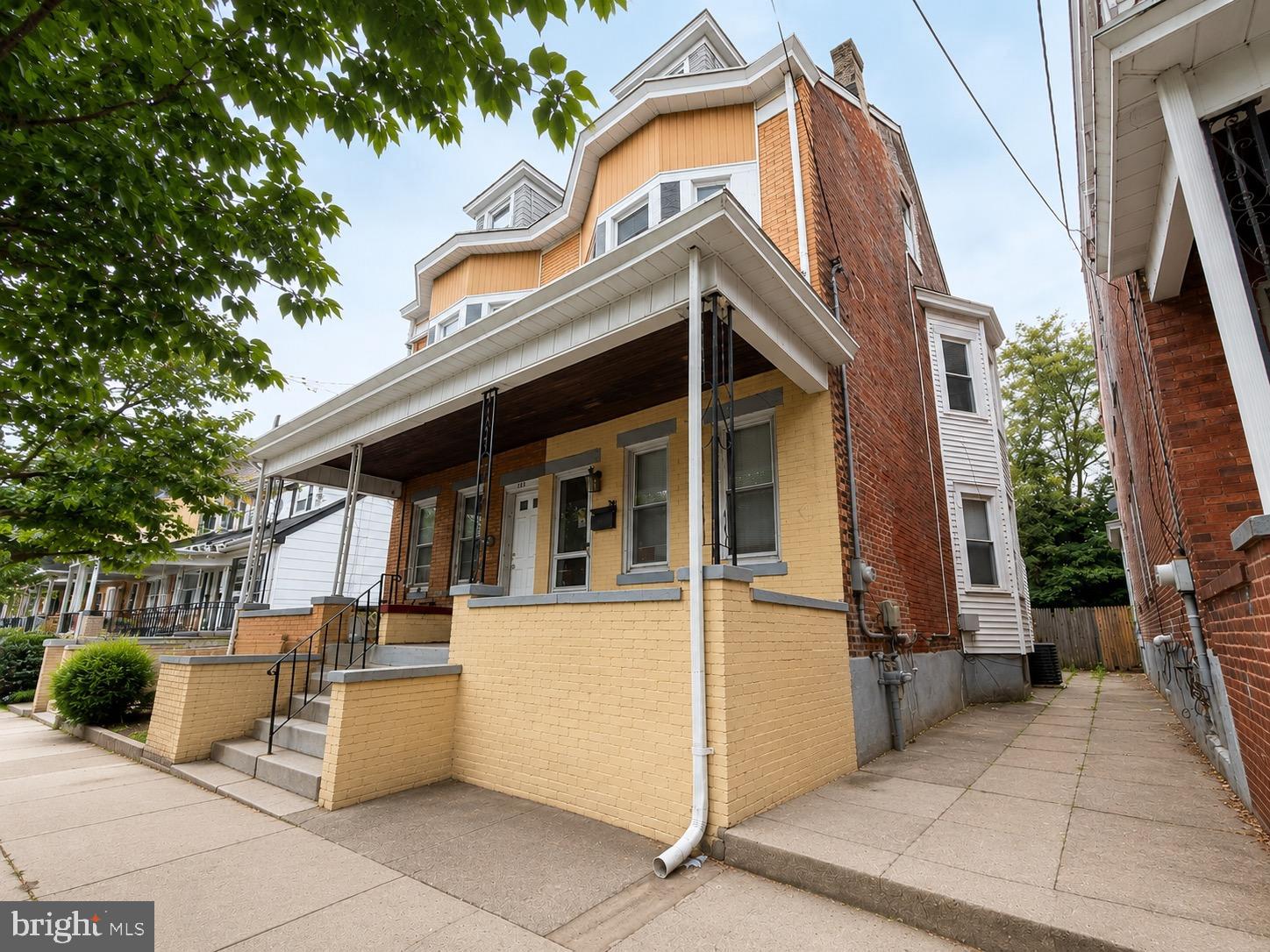 421 Logan Ave, Trenton, NJ 08629