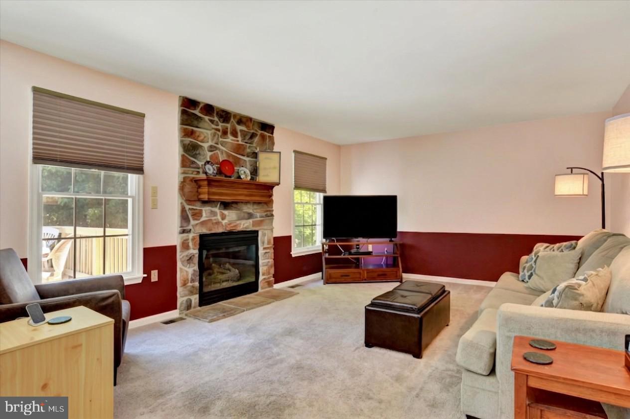 1153 Fleming Dr, Mechanicsburg, PA 17055 photo