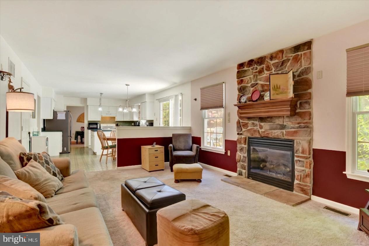 1153 Fleming Dr, Mechanicsburg, PA 17055 photo