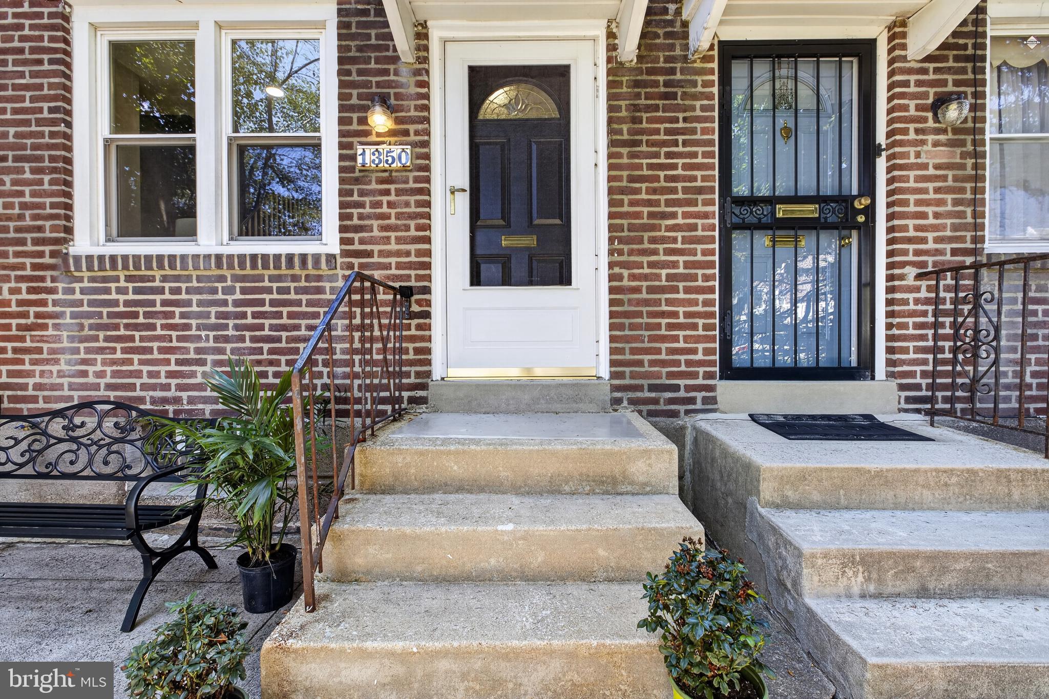 1350 Kimberly Dr, Philadelphia, PA 19151 photo